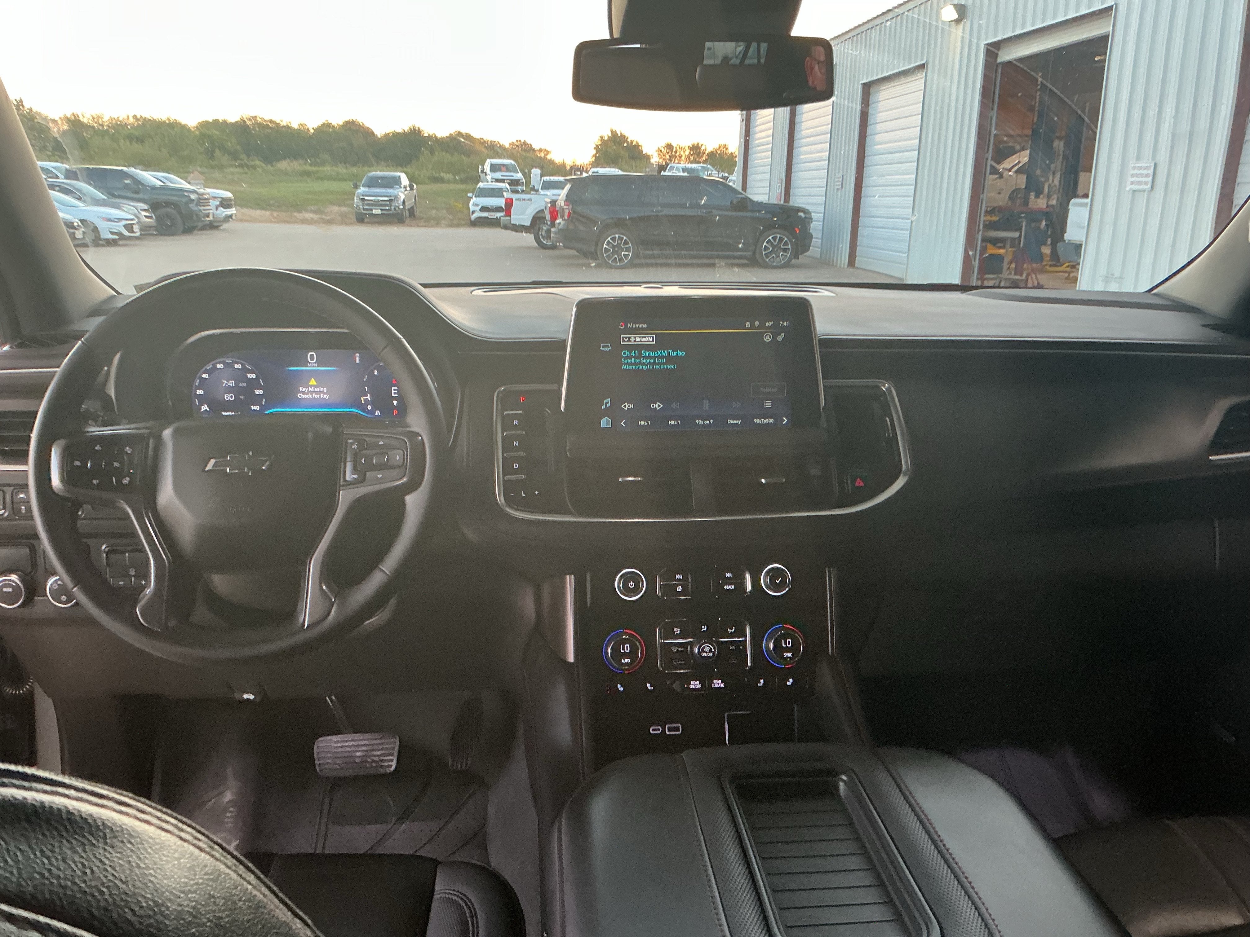 2023 Chevrolet Suburban RST