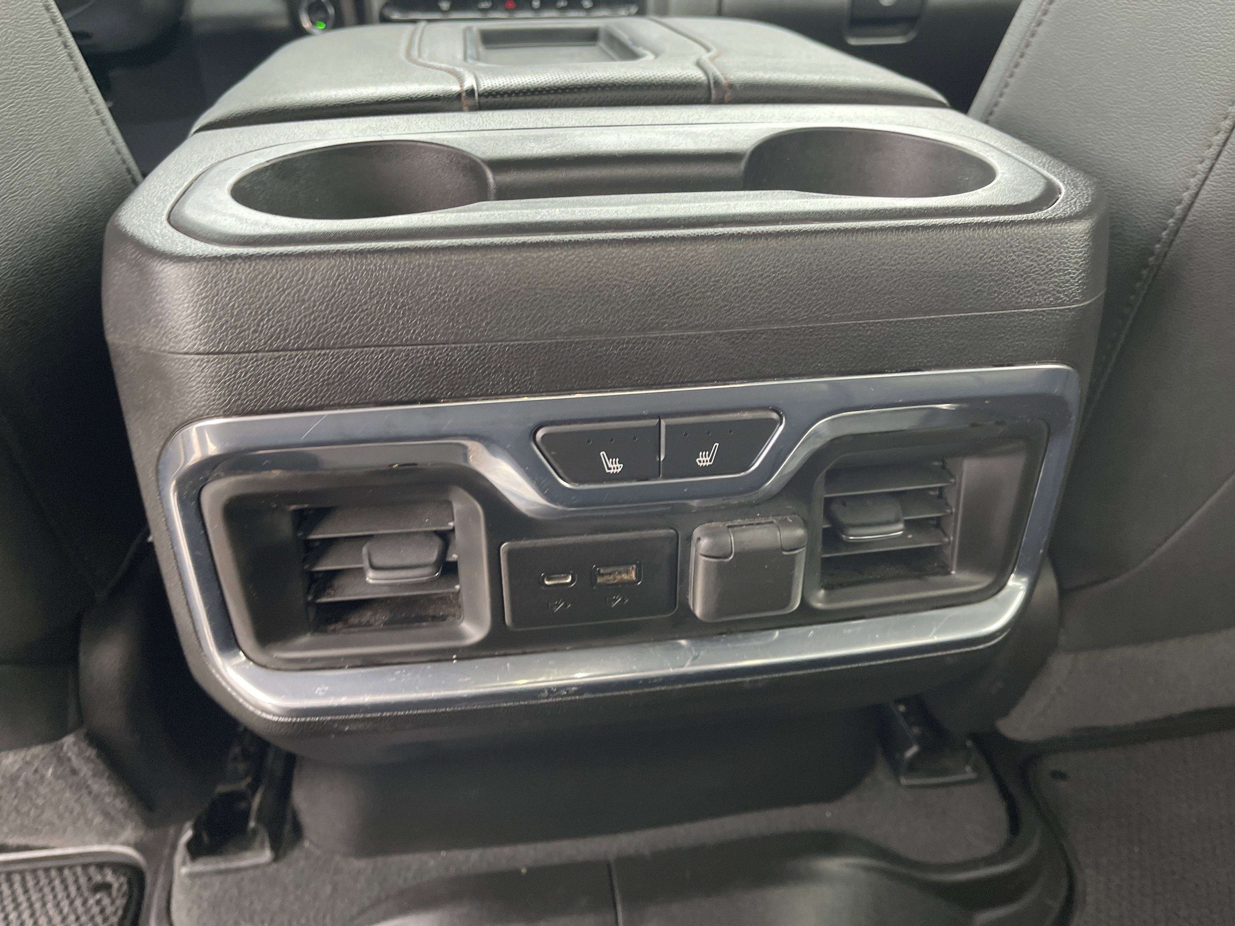 2021 GMC Sierra 2500 HD AT4