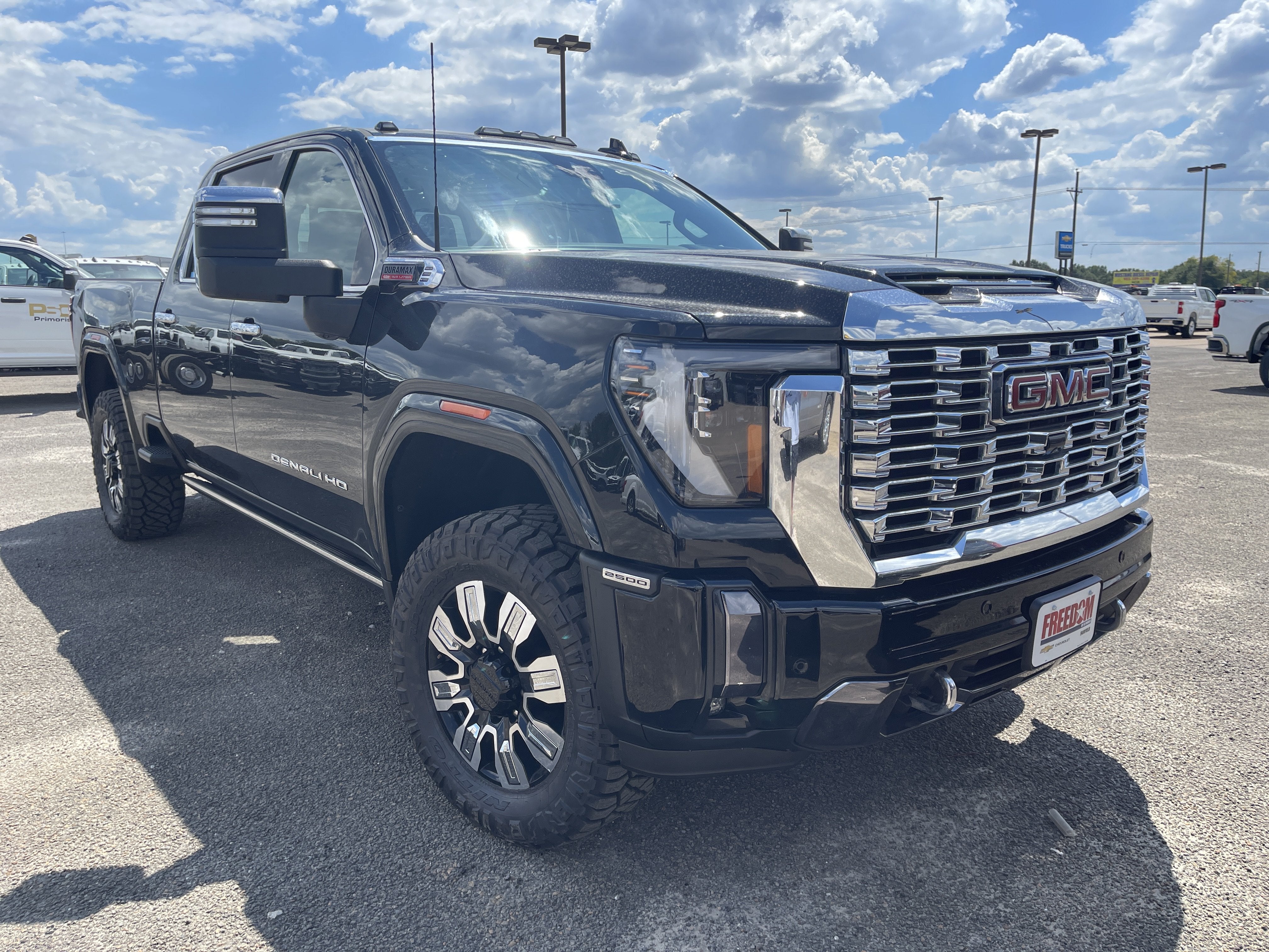 2024 GMC Sierra 2500 HD Denali