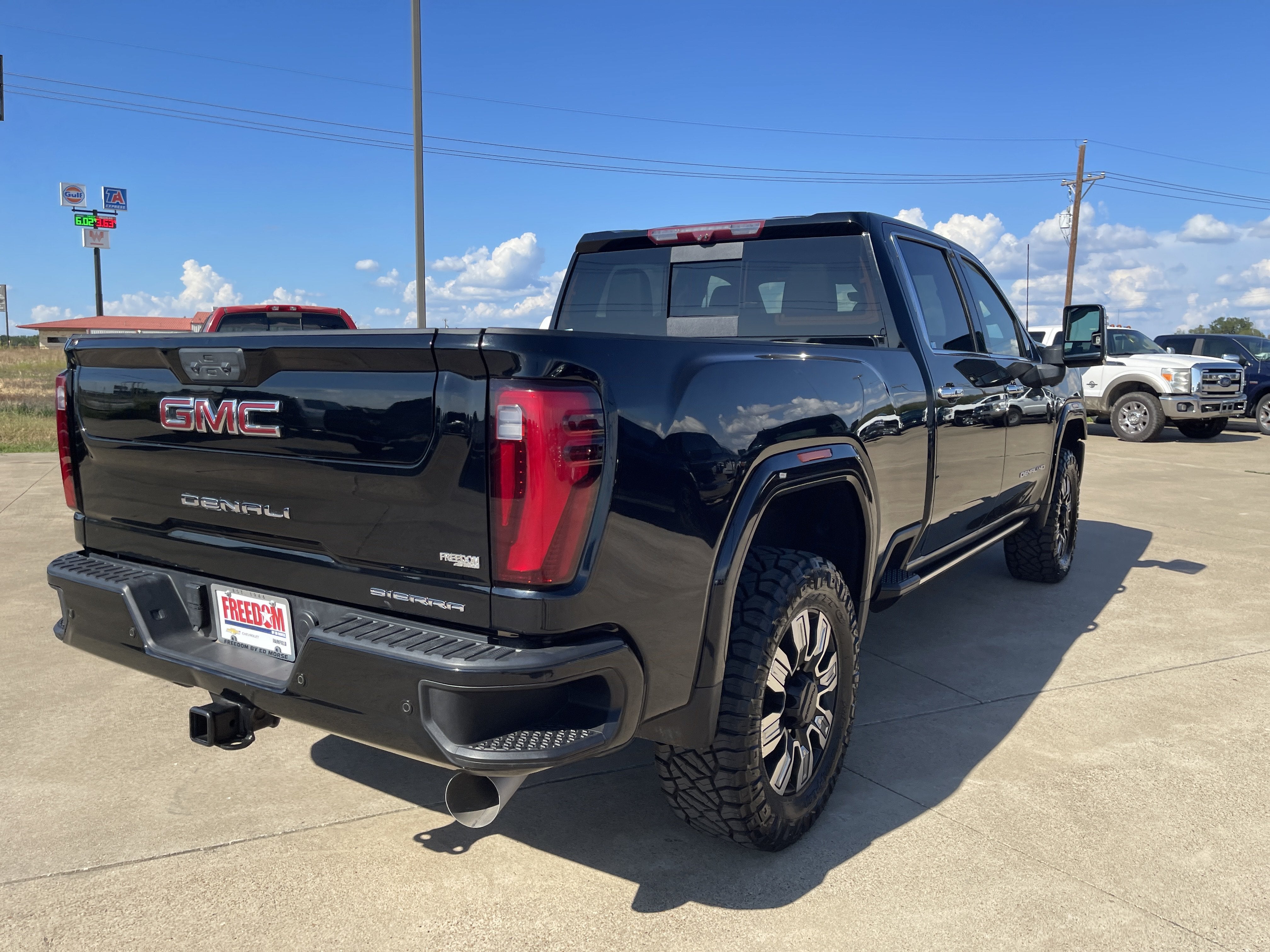2024 GMC Sierra 2500 HD Denali