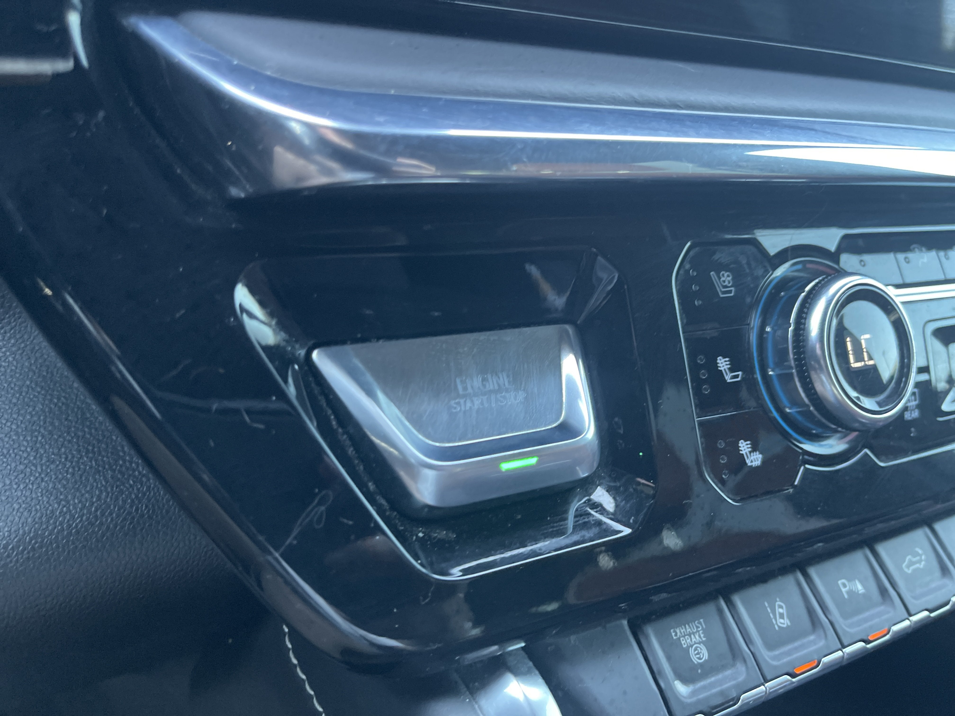2024 GMC Sierra 3500 HD Denali Ultimate
