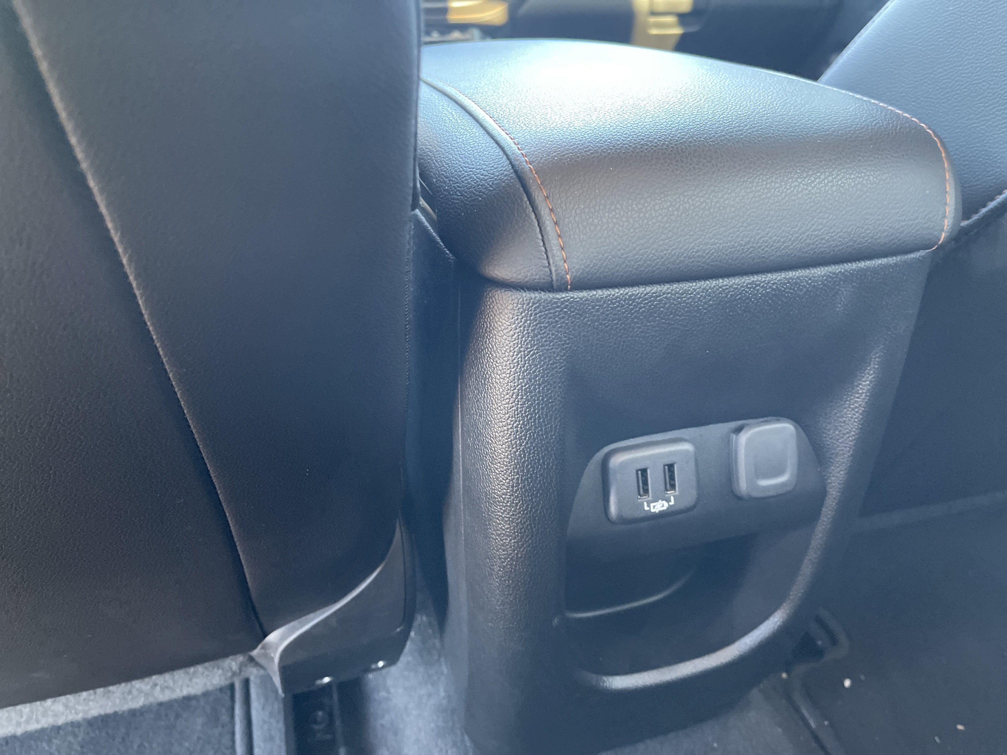 2021 GMC Canyon AT4 - Leather