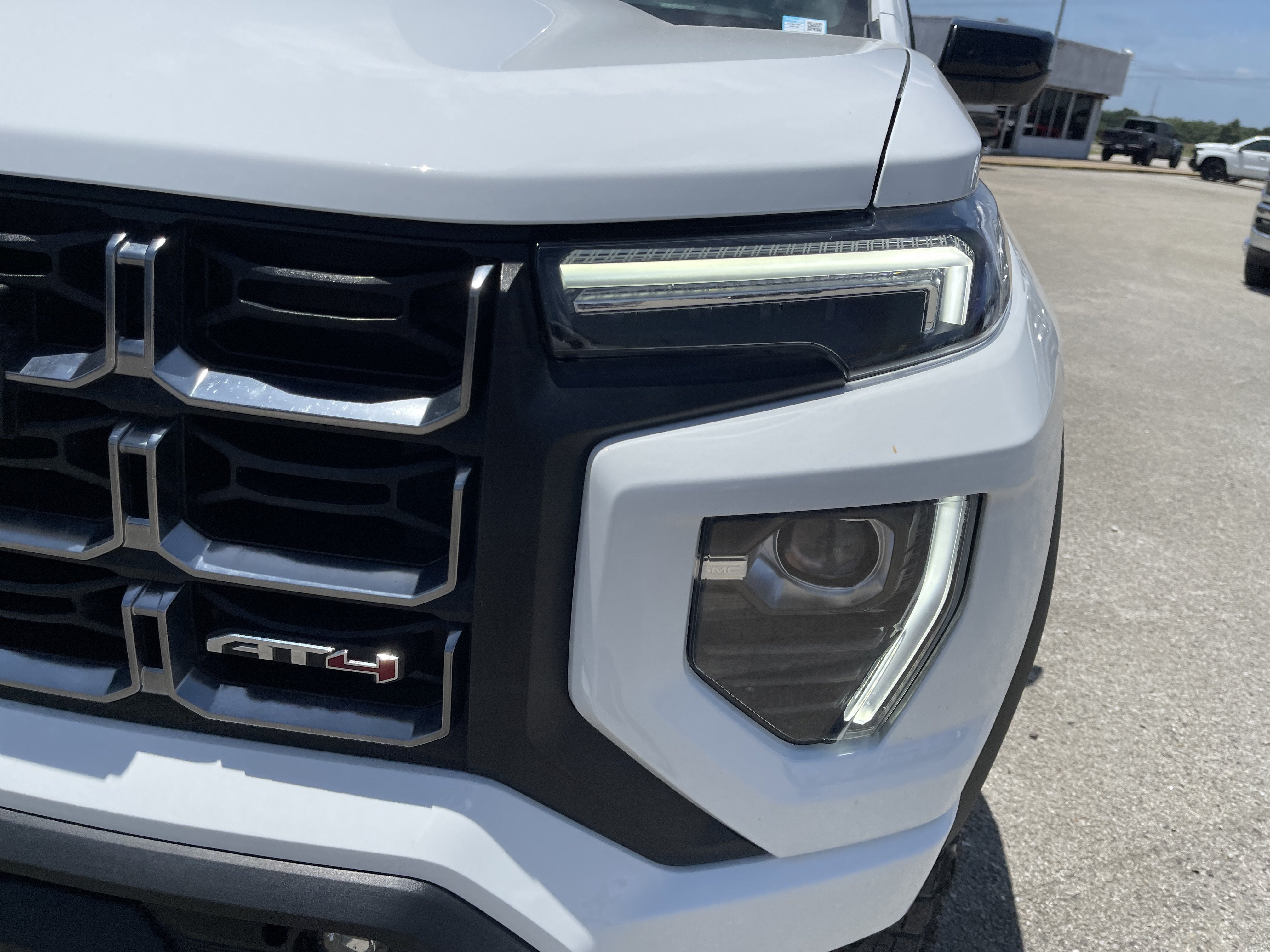2024 GMC Canyon AT4