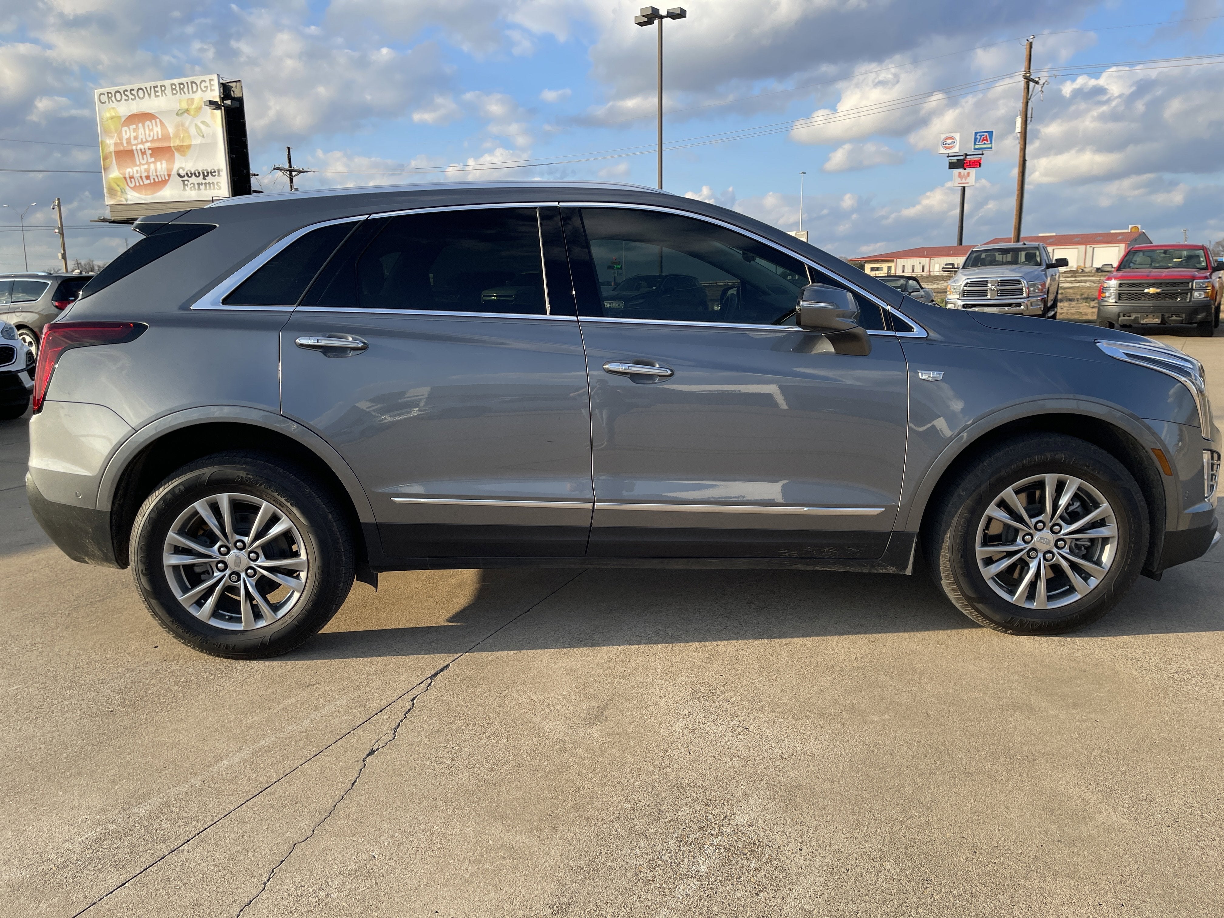 2021 Cadillac XT5 Premium Luxury