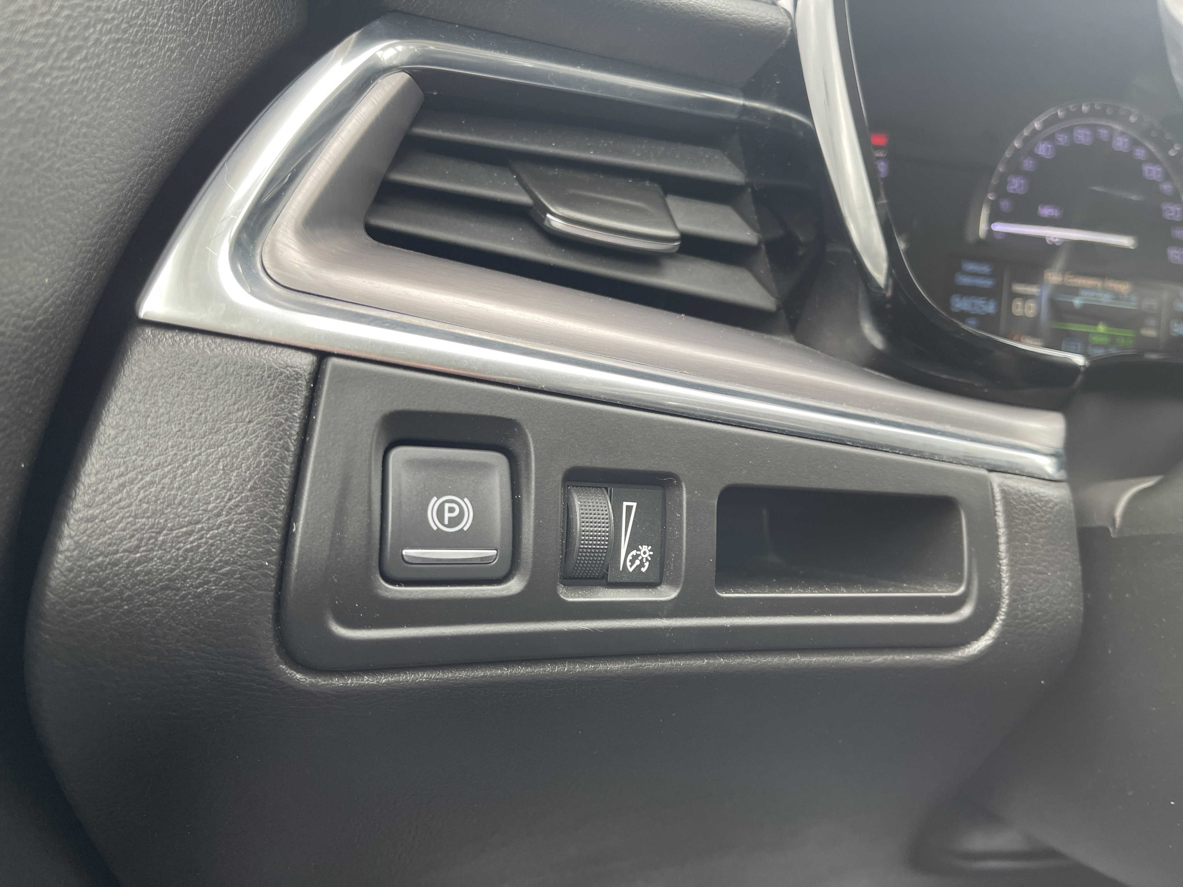 2019 Cadillac XT5 Luxury FWD