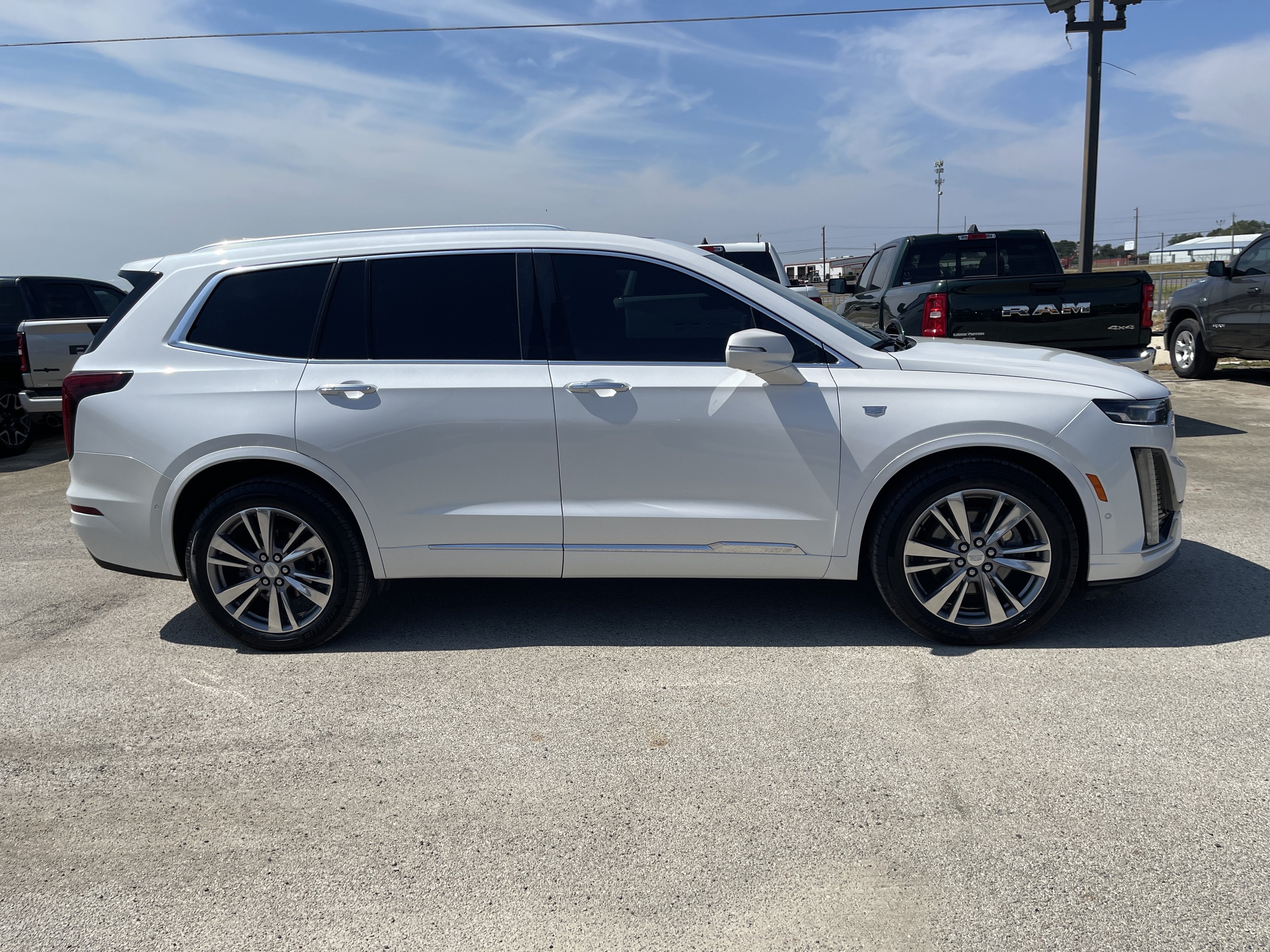 2020 Cadillac XT6 FWD Premium Luxury
