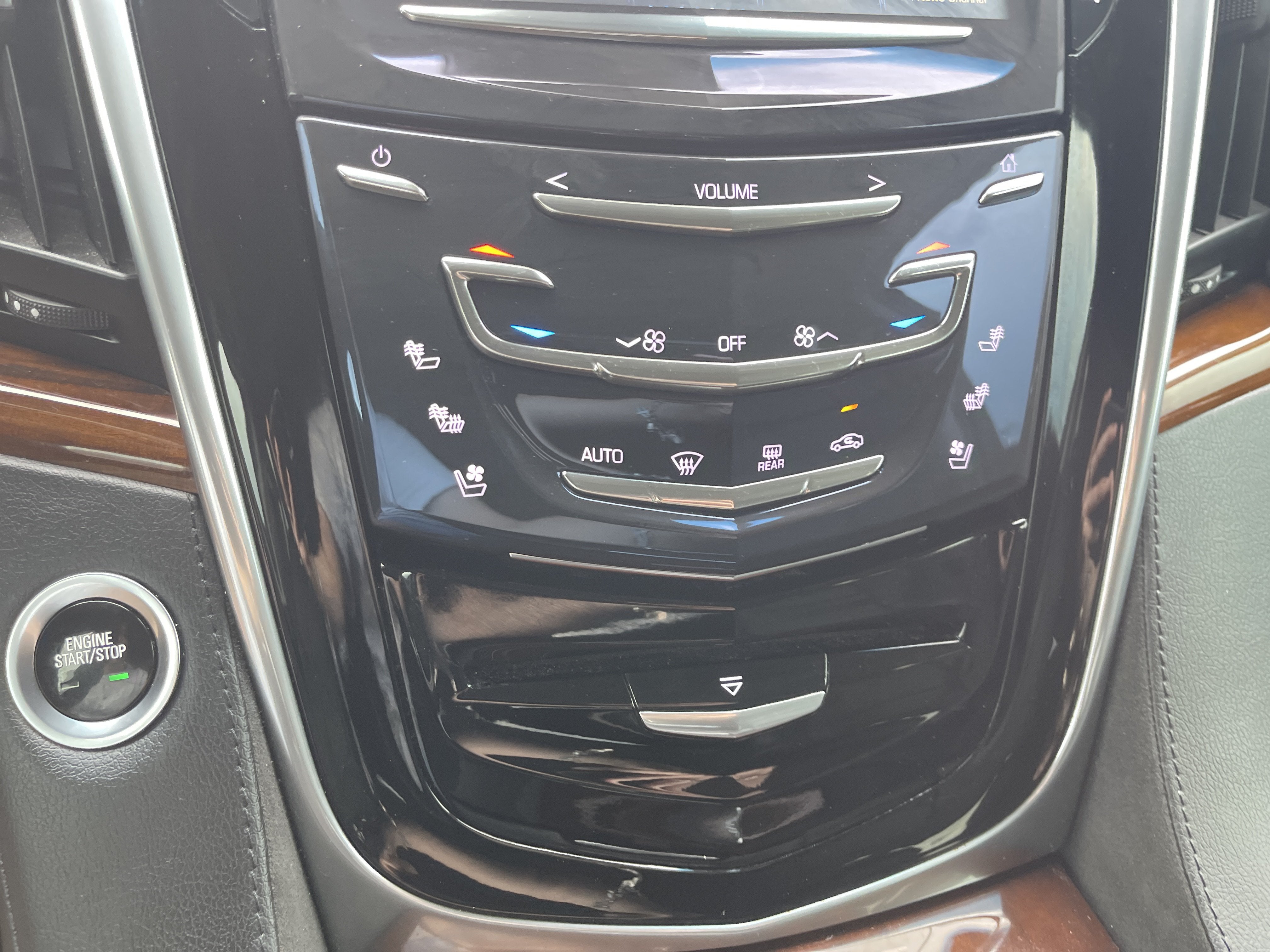 2019 Cadillac Escalade ESV Premium Luxury