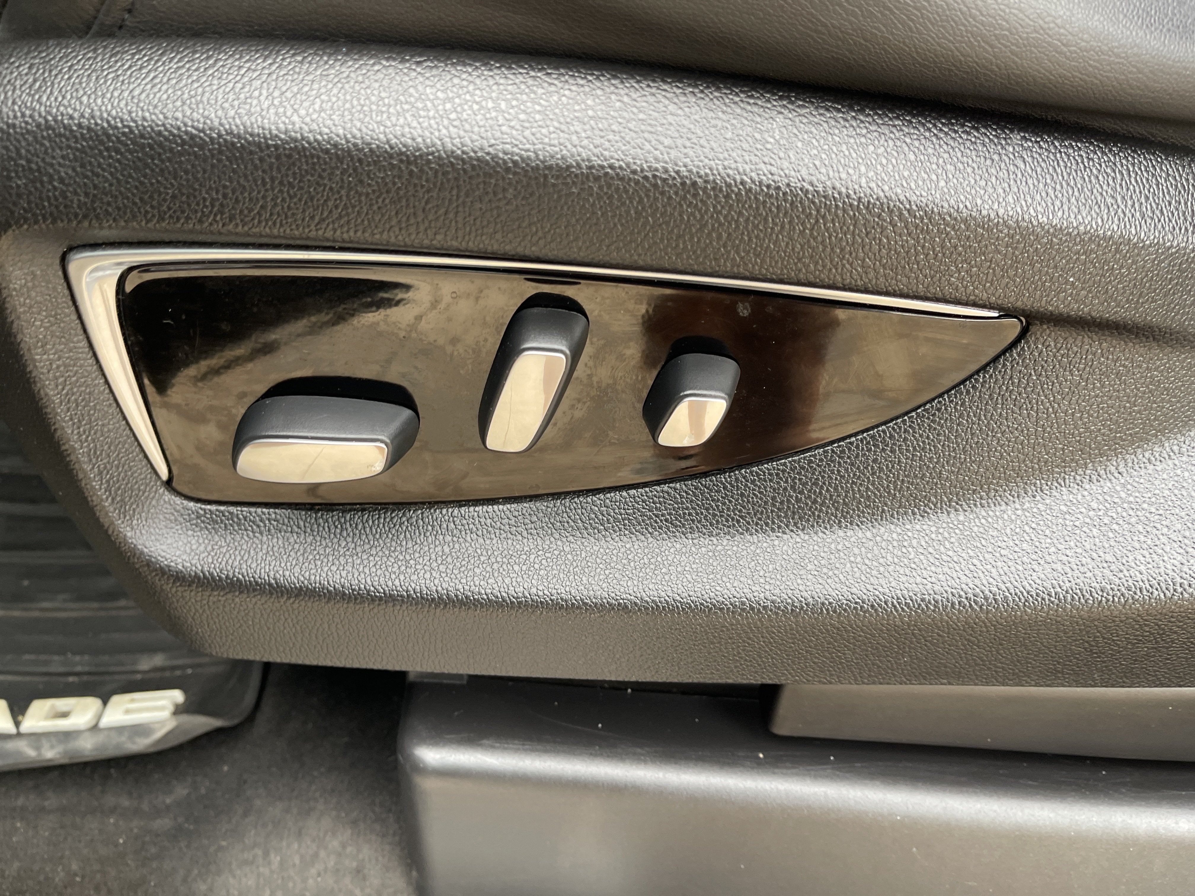 2019 Cadillac Escalade ESV Premium Luxury