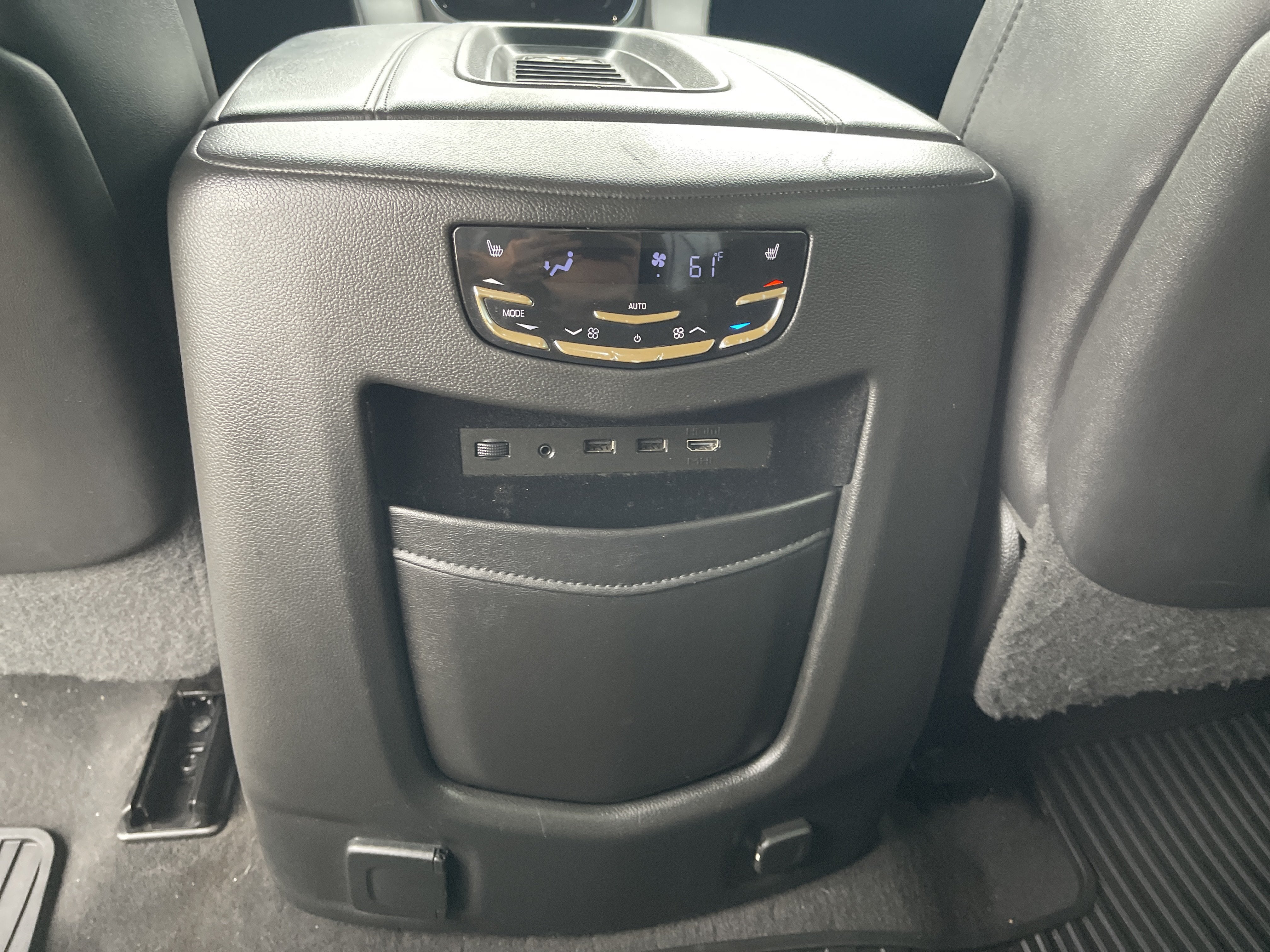 2019 Cadillac Escalade ESV Premium Luxury