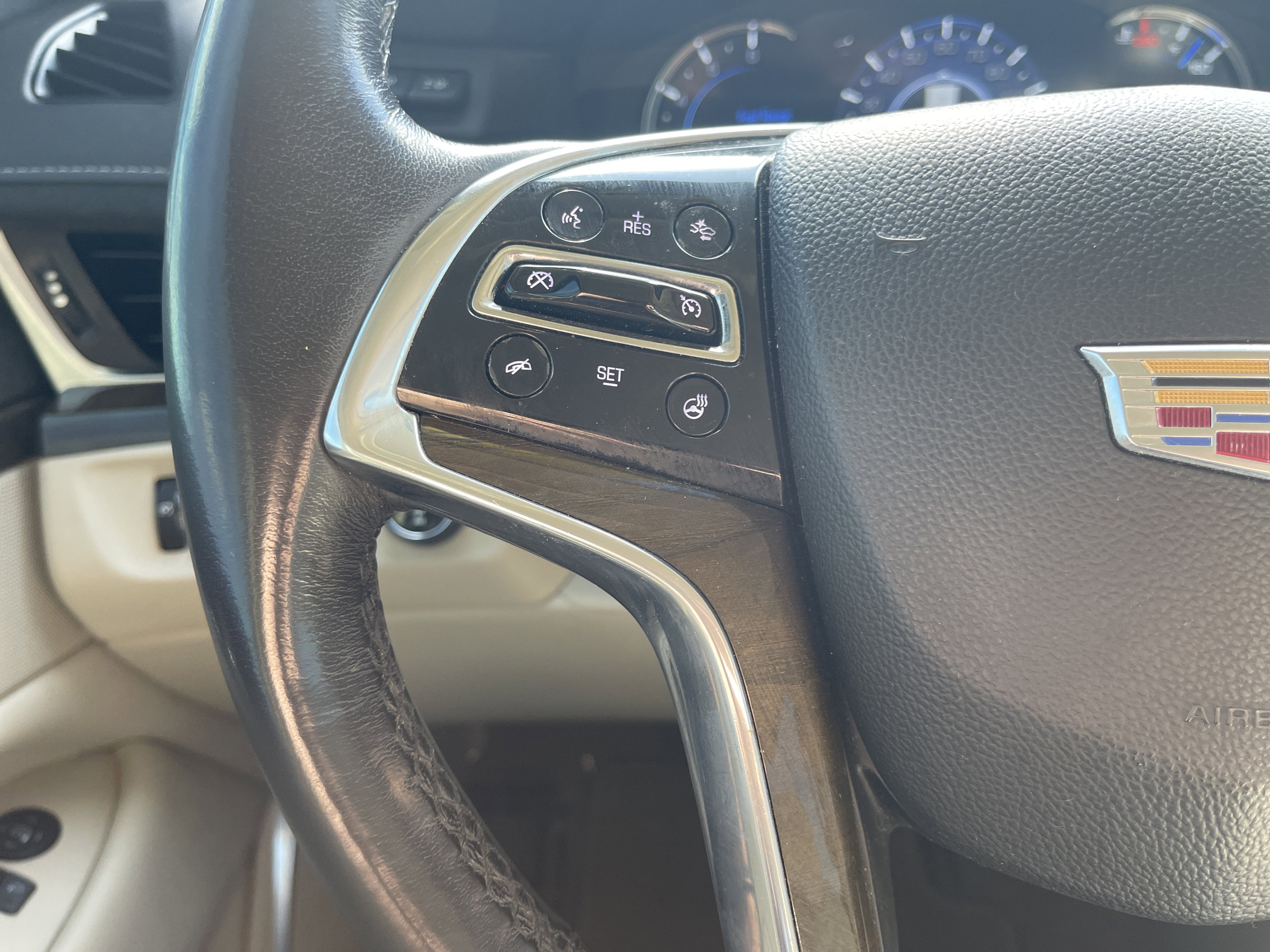 2020 Cadillac Escalade Premium Luxury