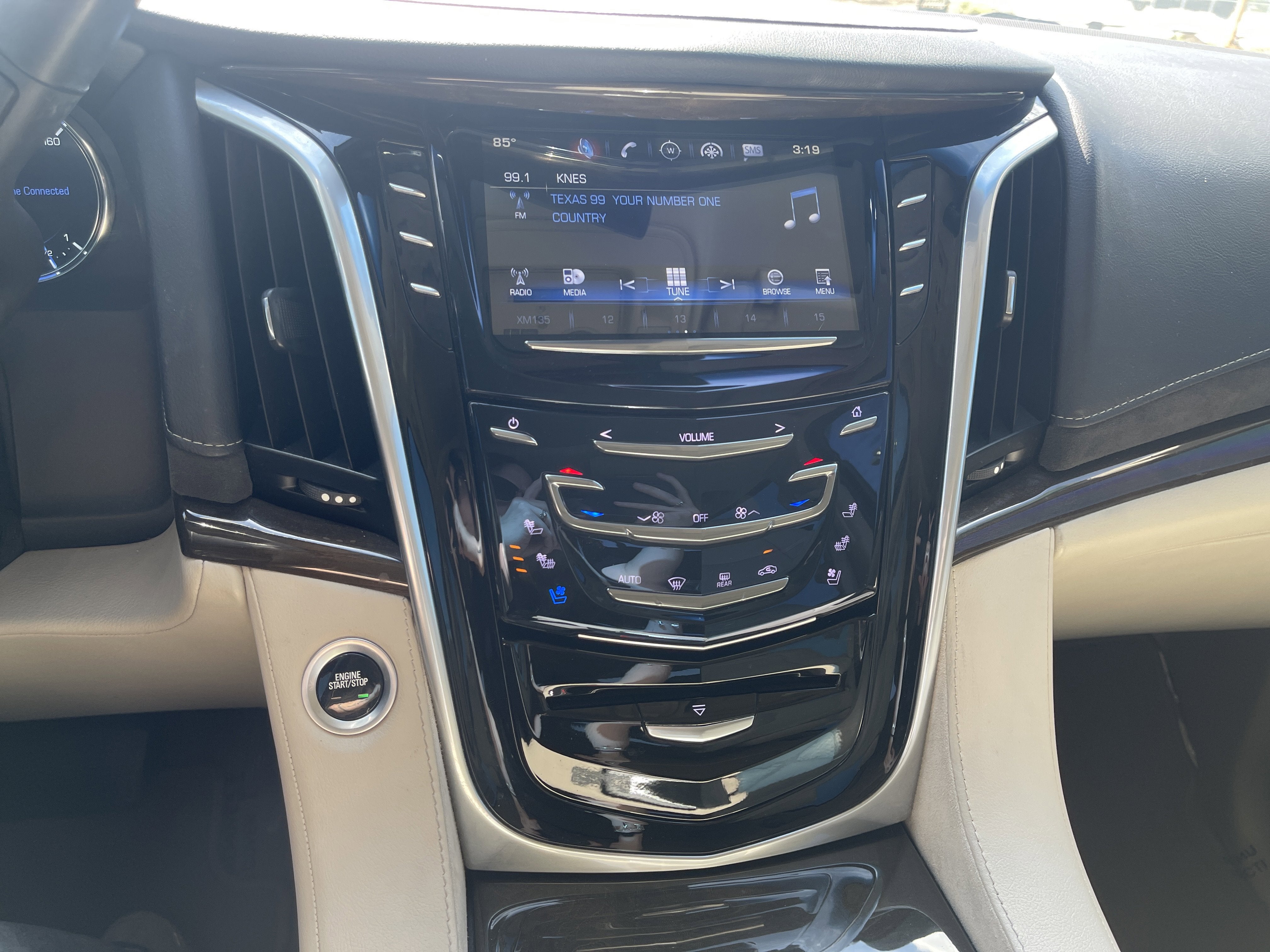 2020 Cadillac Escalade Premium Luxury