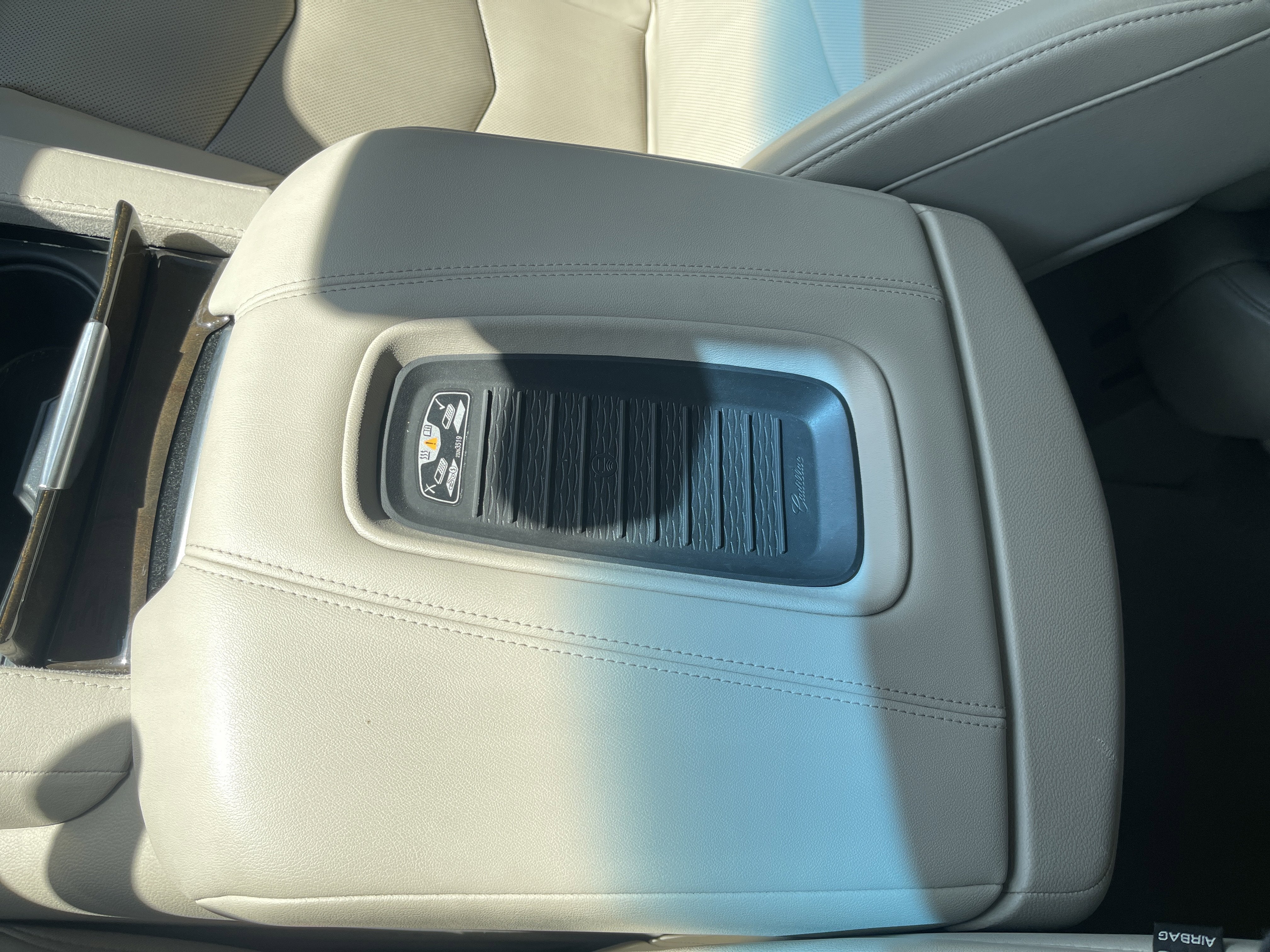 2020 Cadillac Escalade Premium Luxury