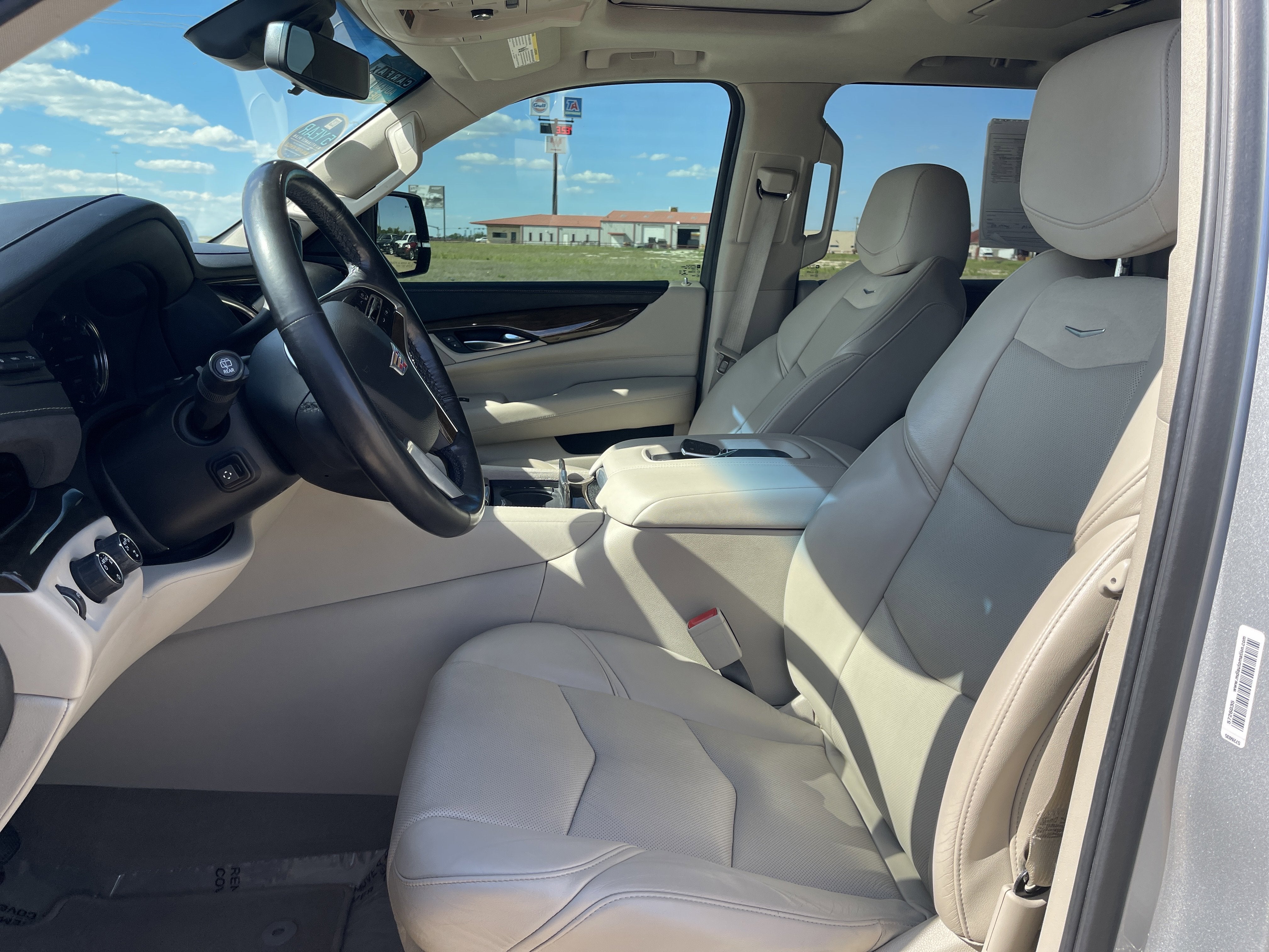 2020 Cadillac Escalade Premium Luxury