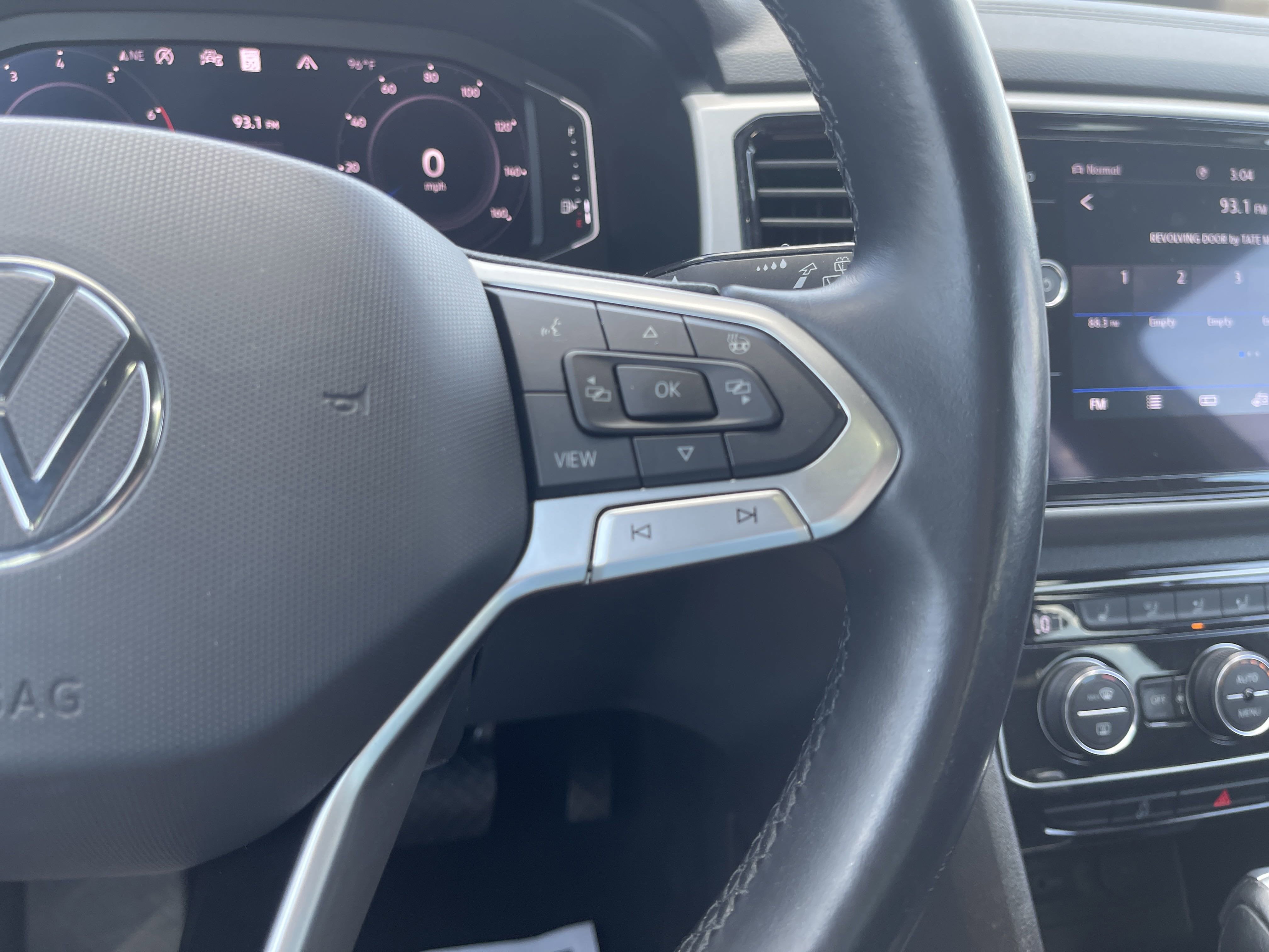 2020 Volkswagen Atlas Cross Sport 2.0T SEL