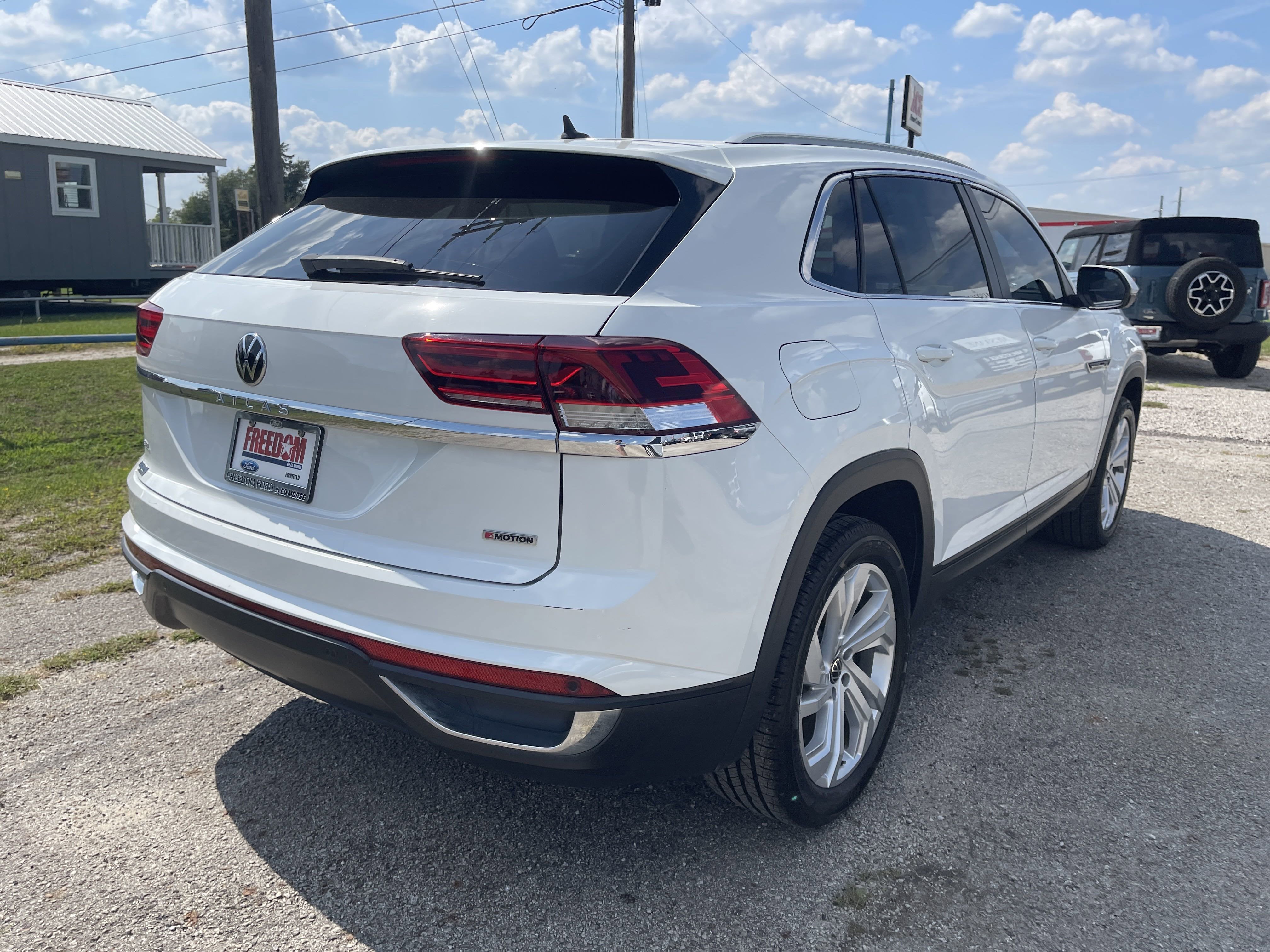 2020 Volkswagen Atlas Cross Sport 2.0T SEL