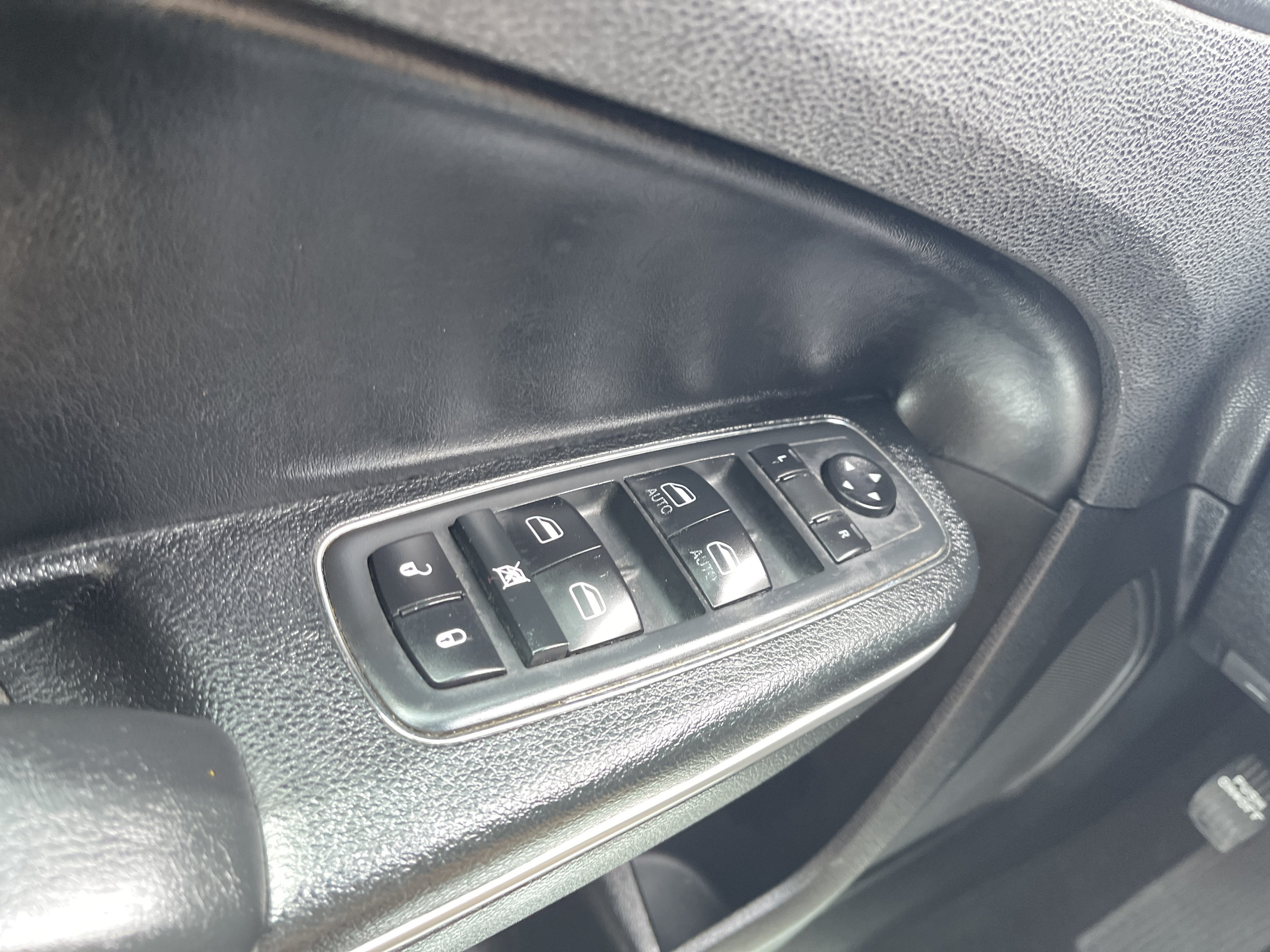 2020 Chrysler 300 300S