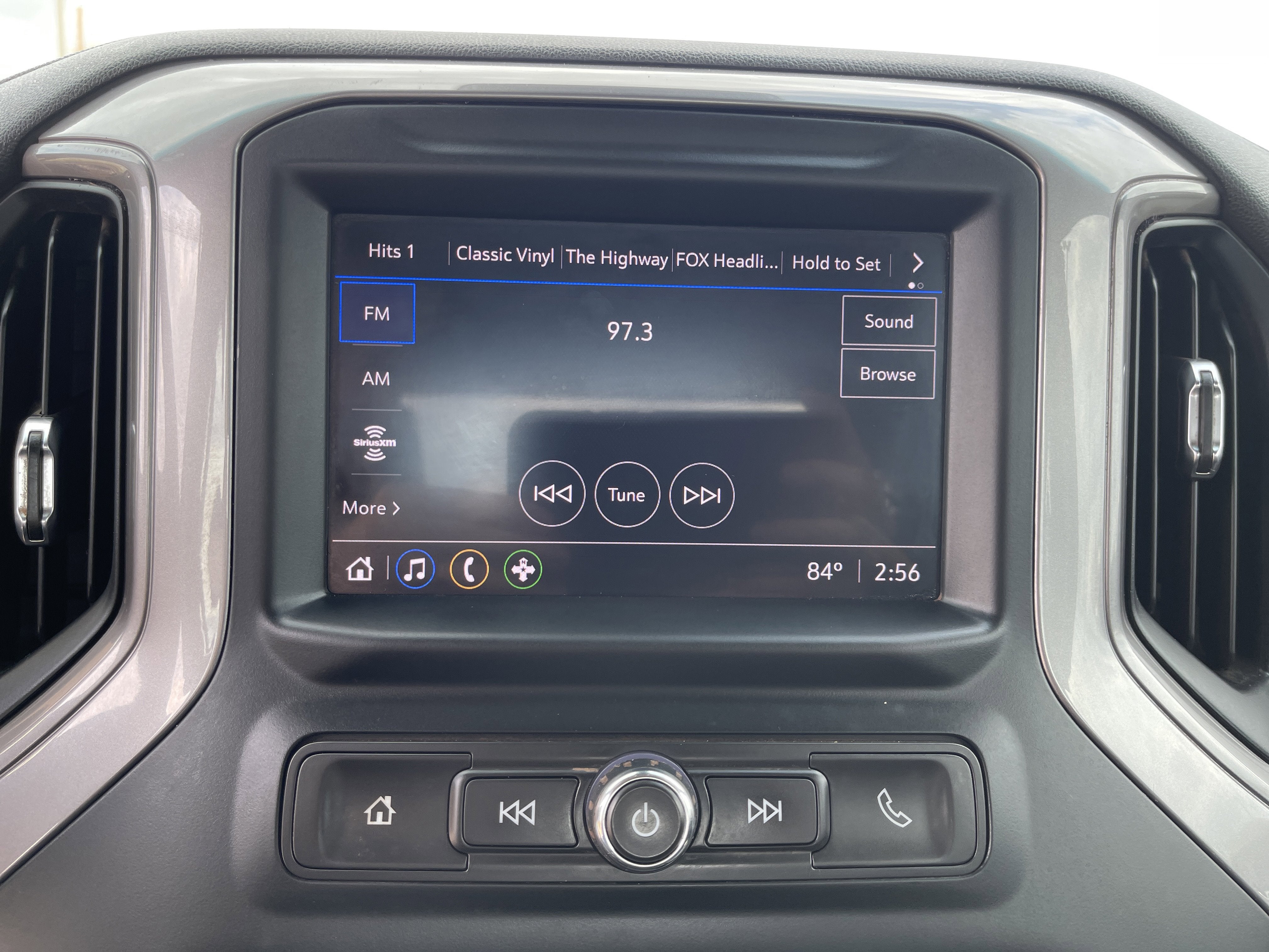 2022 Chevrolet Silverado 1500 WT