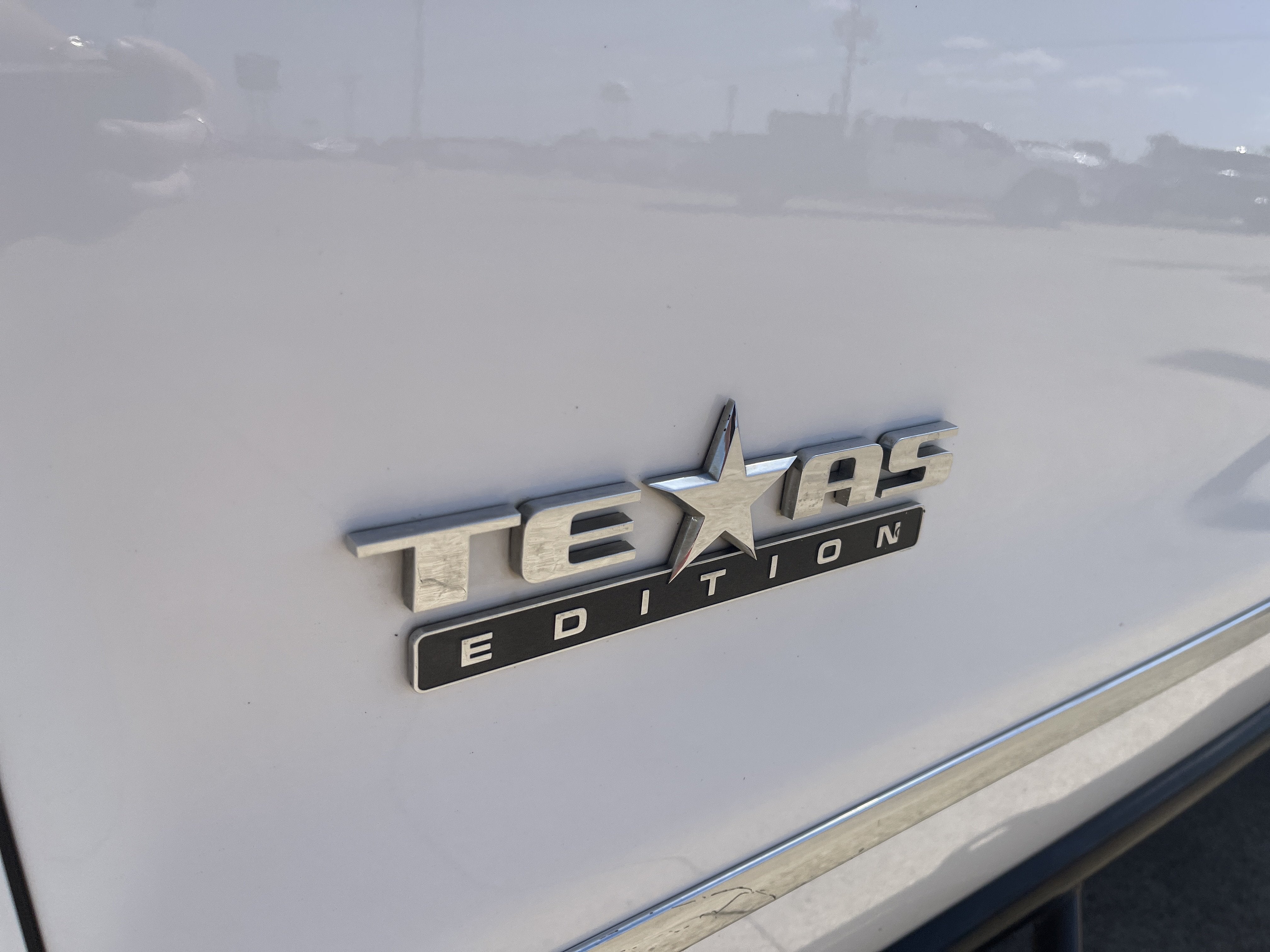 2018 Chevrolet Silverado 1500 LTZ - Photo 12