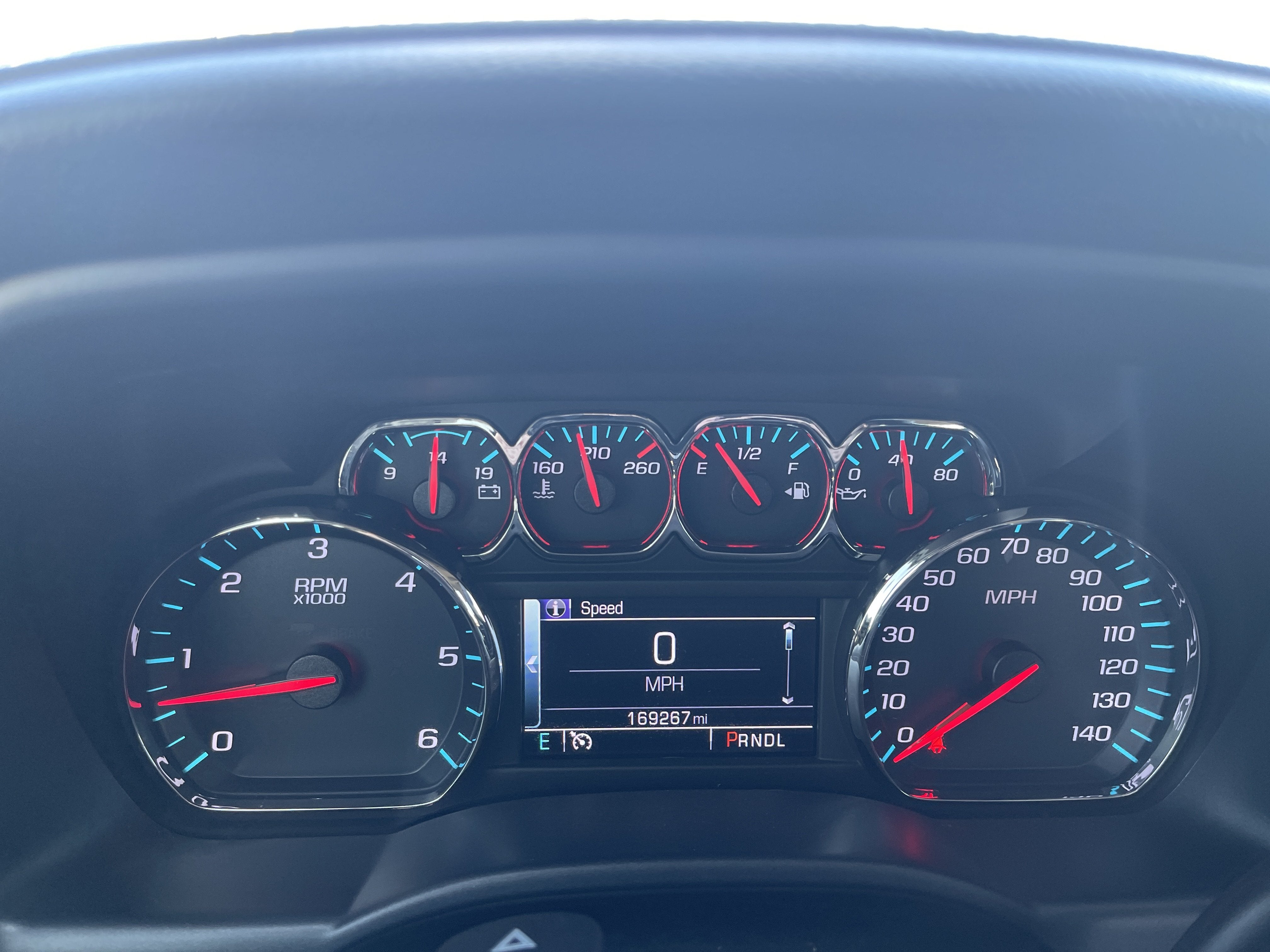 2018 Chevrolet Silverado 1500 LTZ - Photo 20
