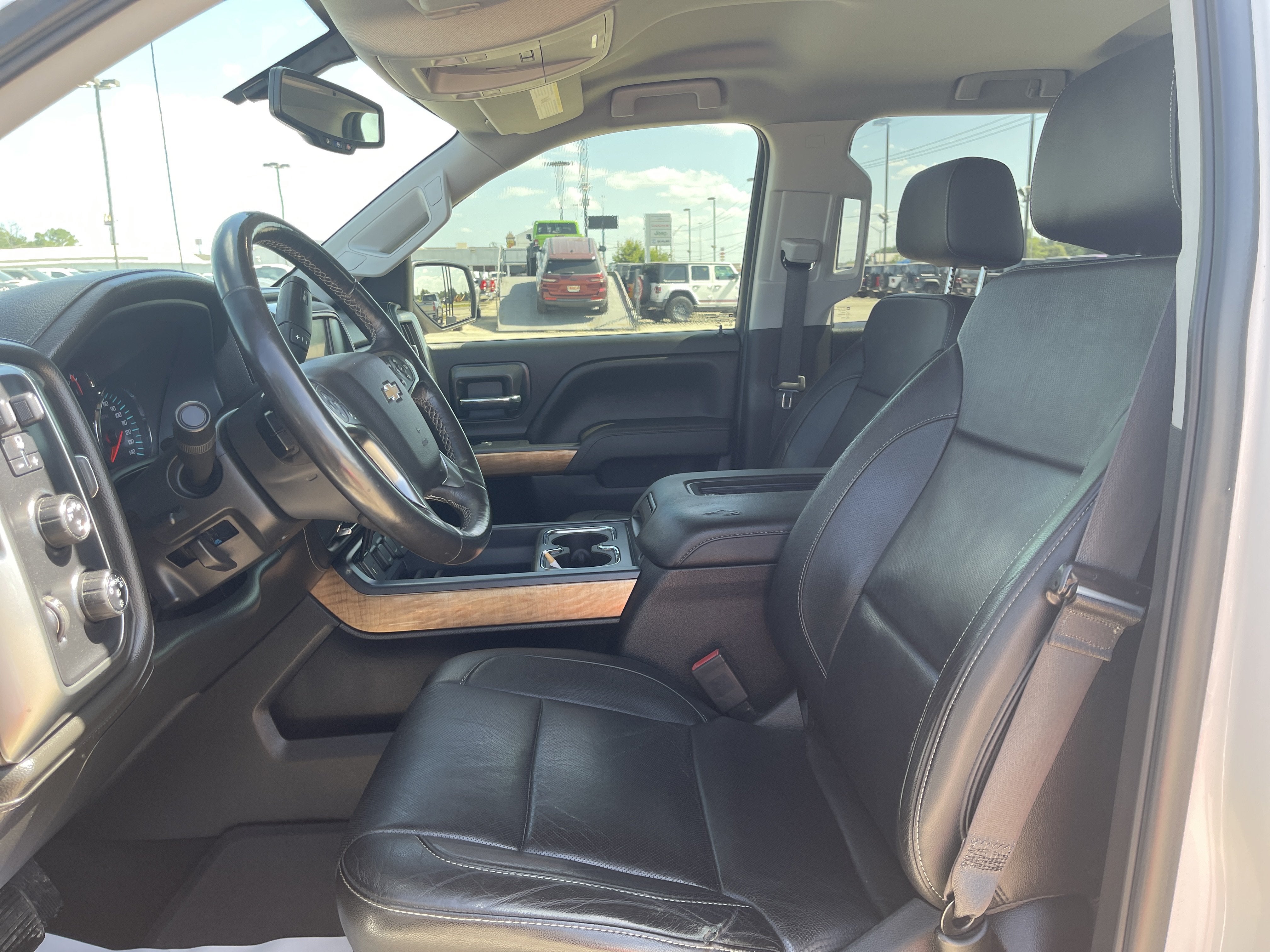 2018 Chevrolet Silverado 1500 LTZ - Photo 34