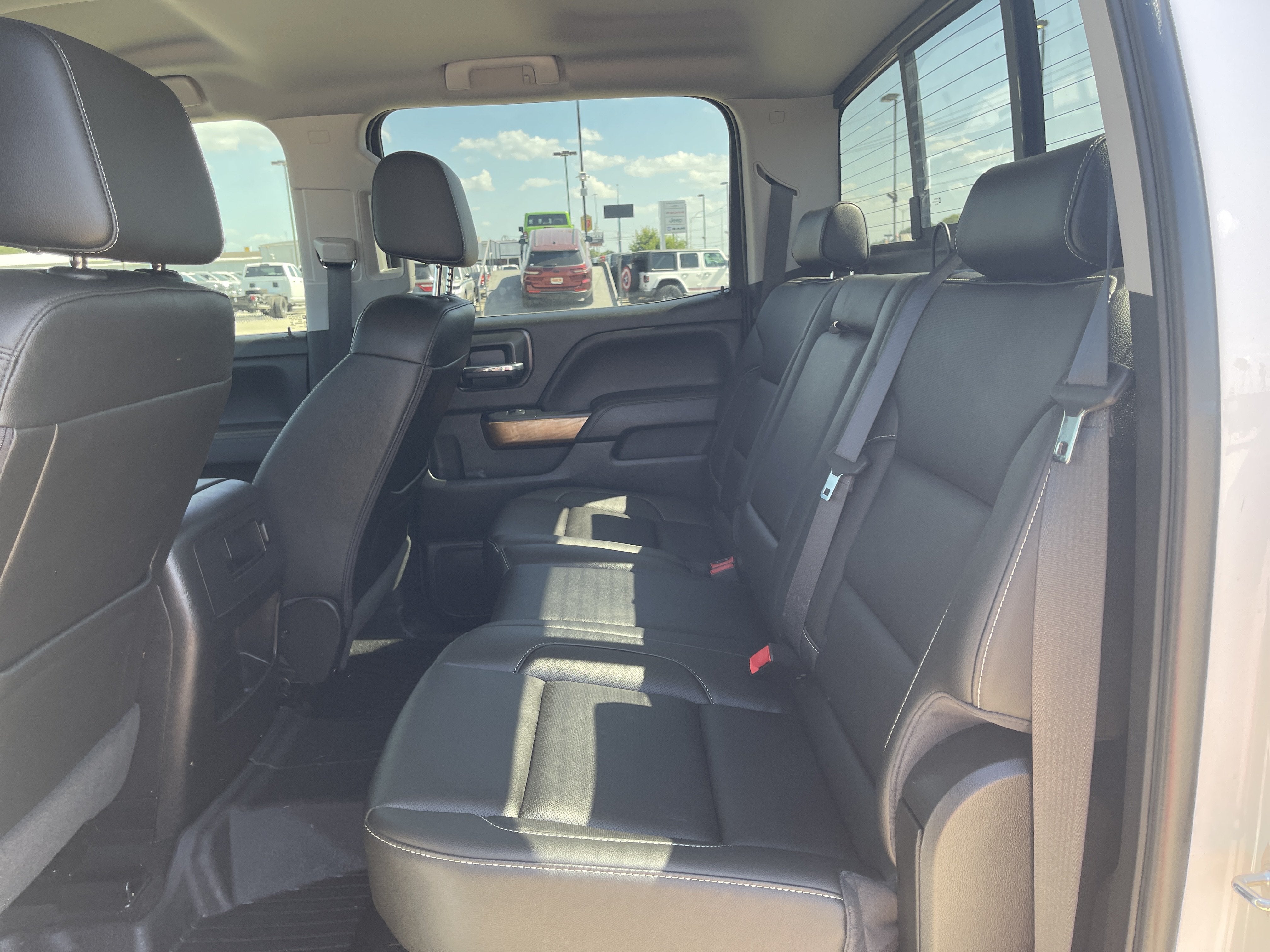 2018 Chevrolet Silverado 1500 LTZ - Photo 36