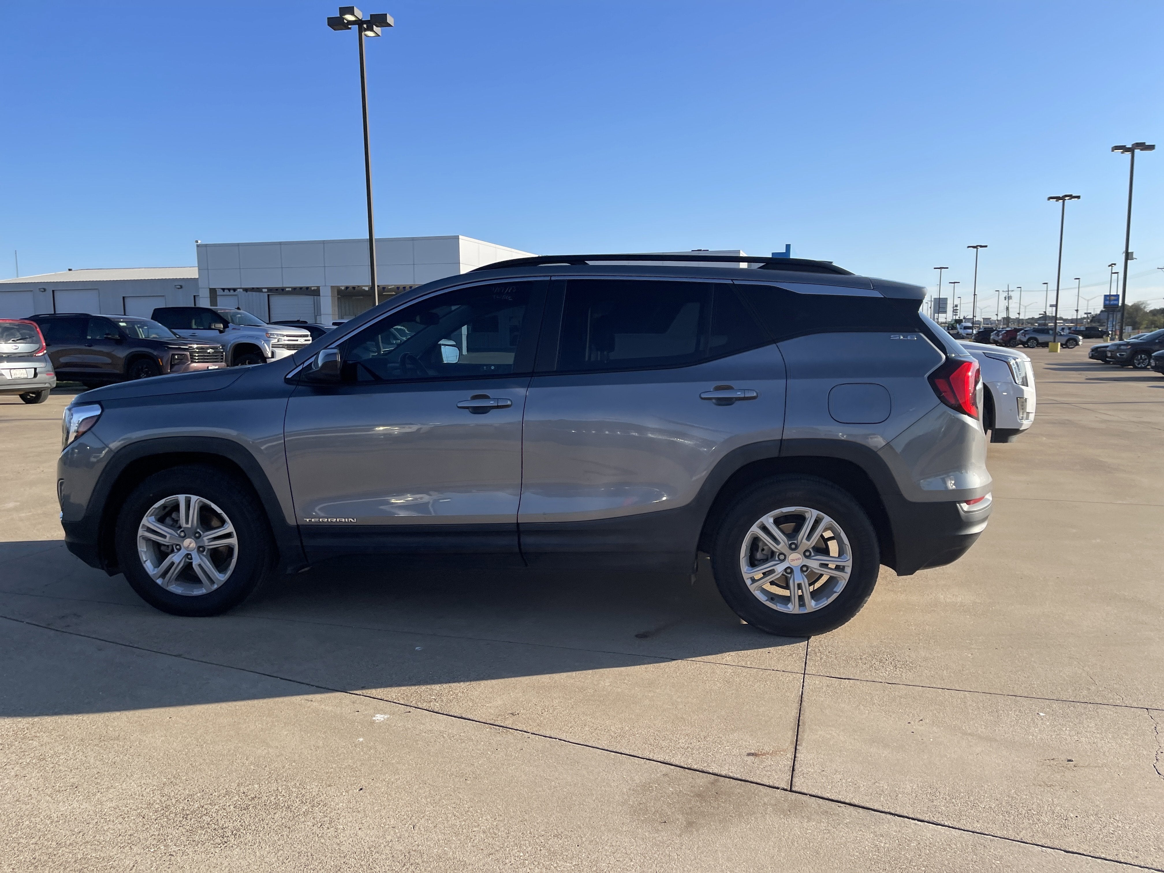 2021 GMC Terrain SLE