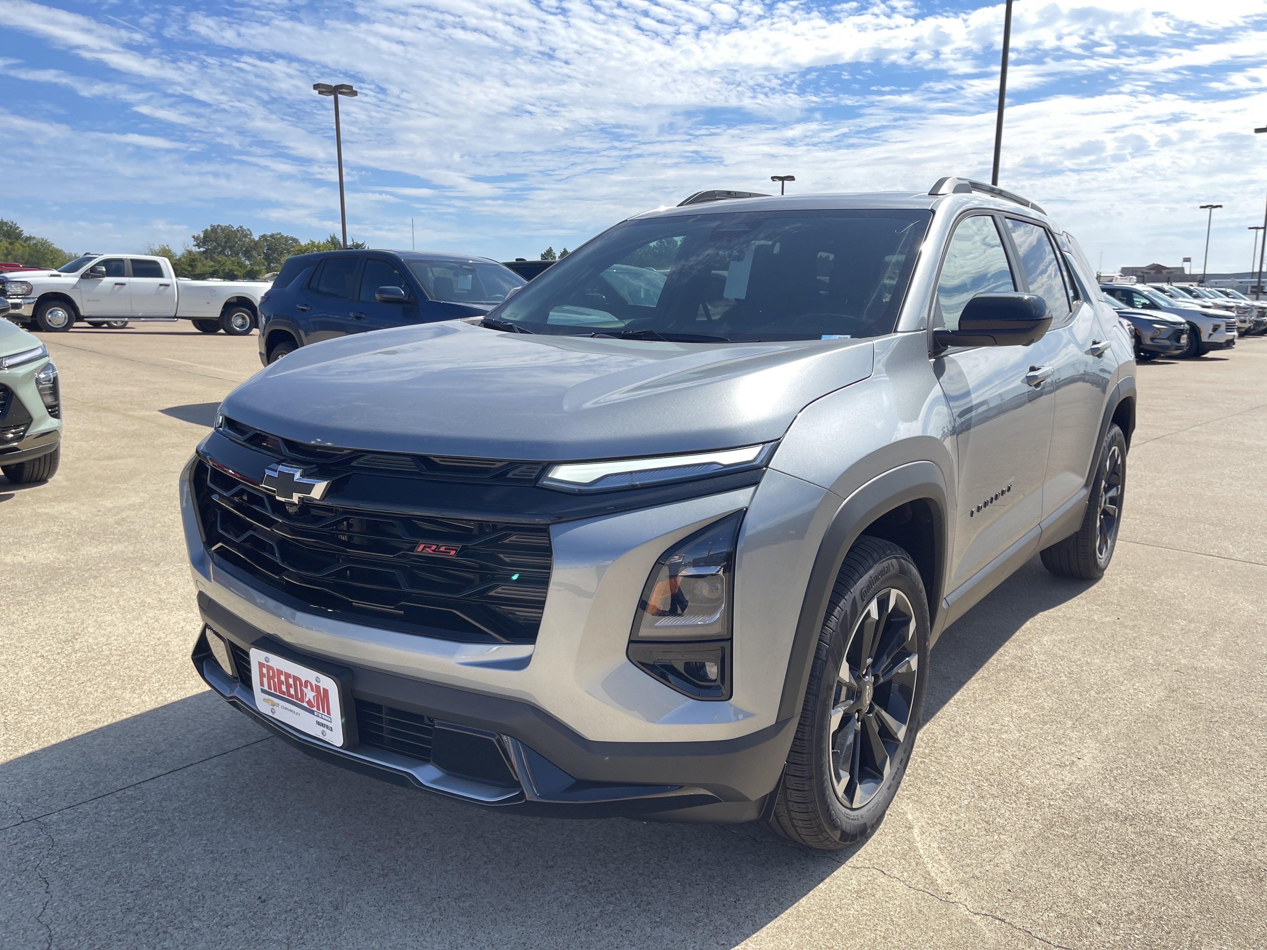 2027 Chevrolet Equinox RS - Photo 8