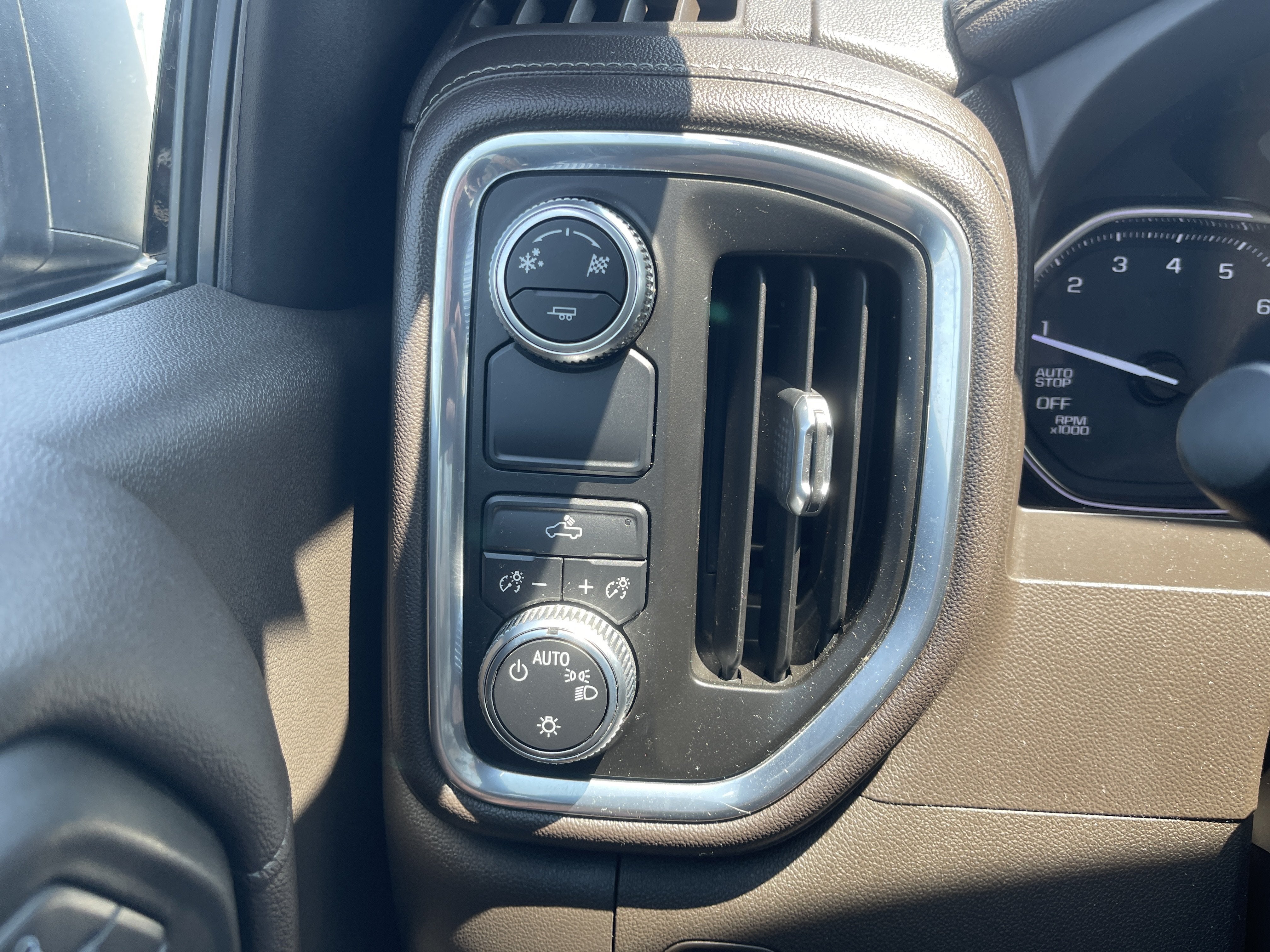 2019 GMC Sierra 1500 SLE