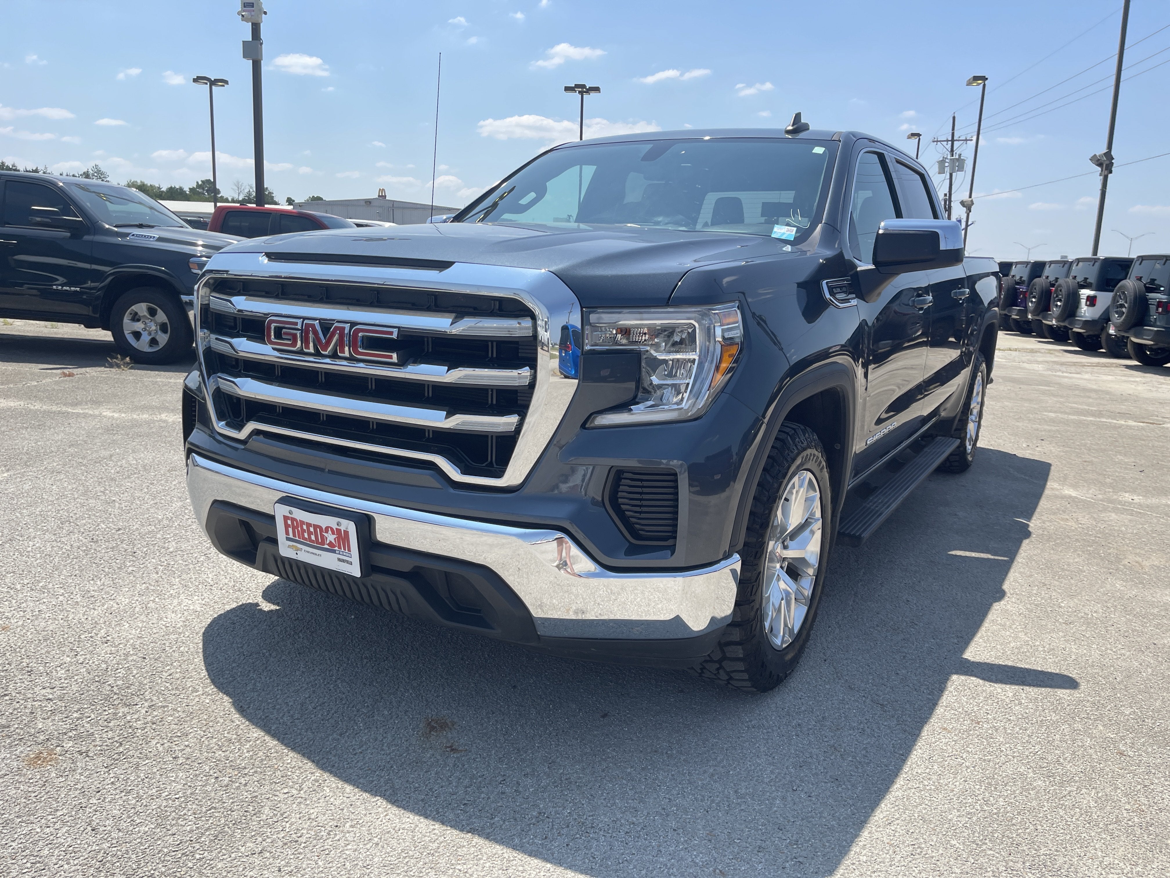 2019 GMC Sierra 1500 SLE