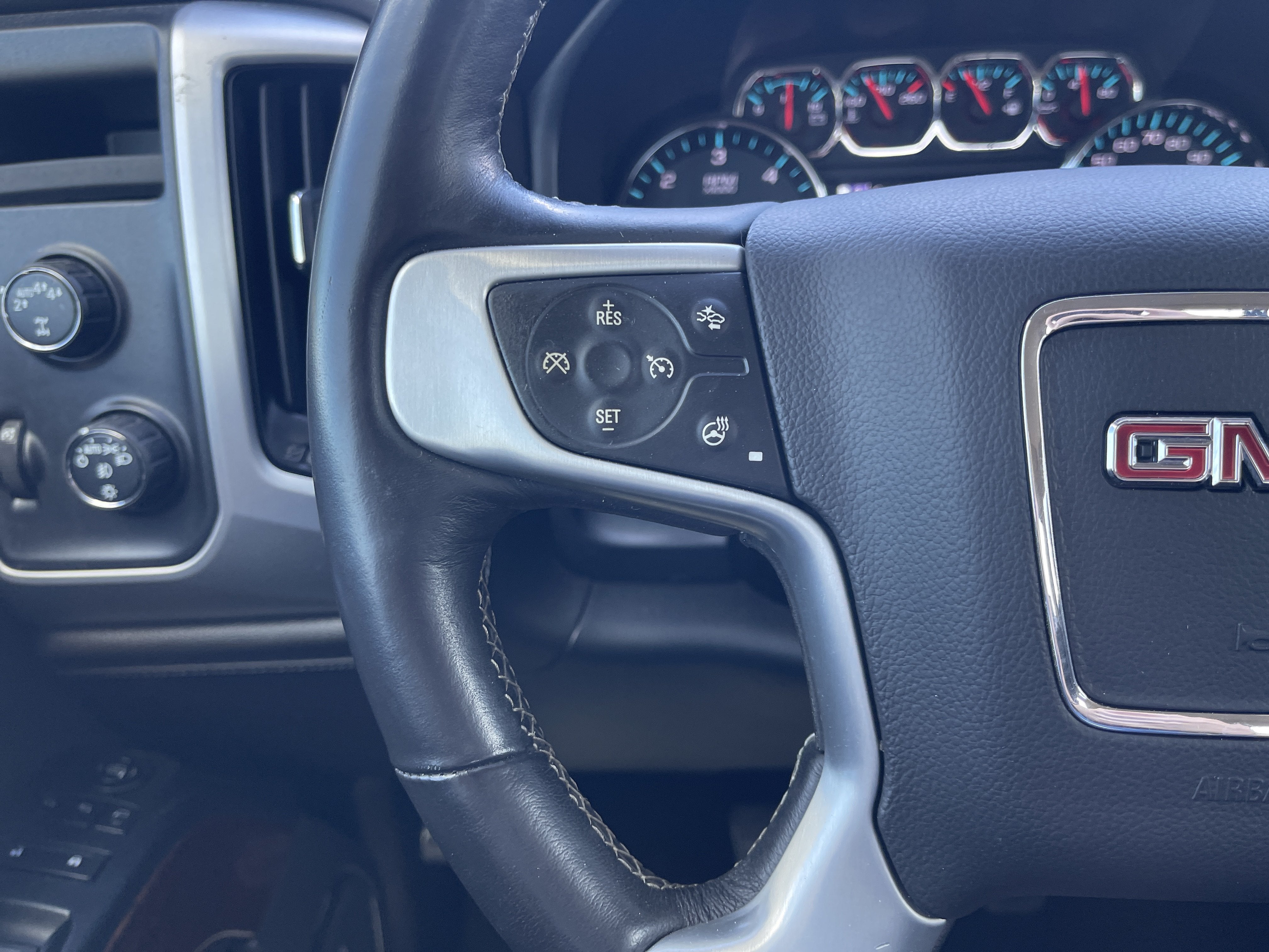 2017 GMC Sierra 1500 SLT