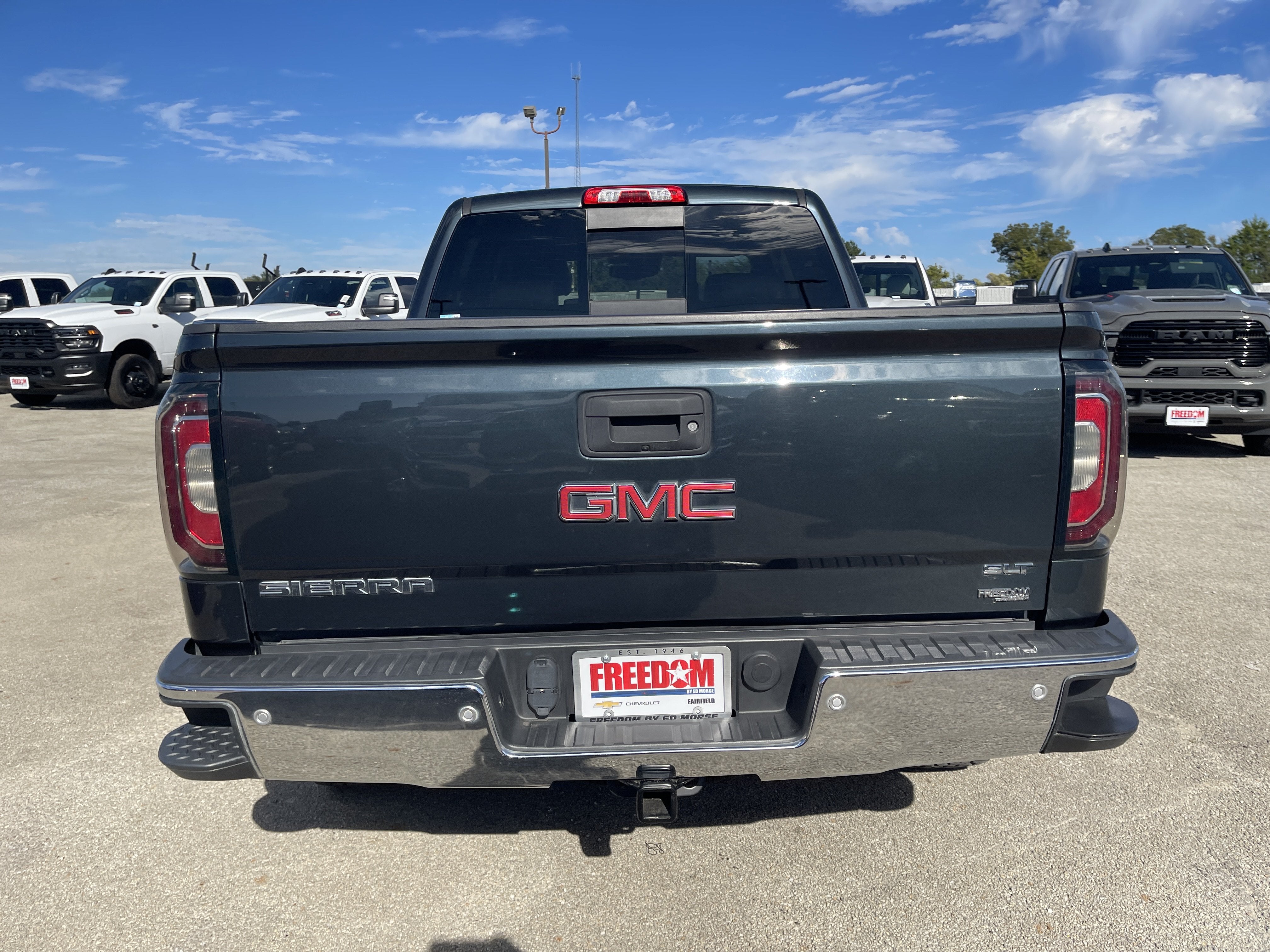 2017 GMC Sierra 1500 SLT
