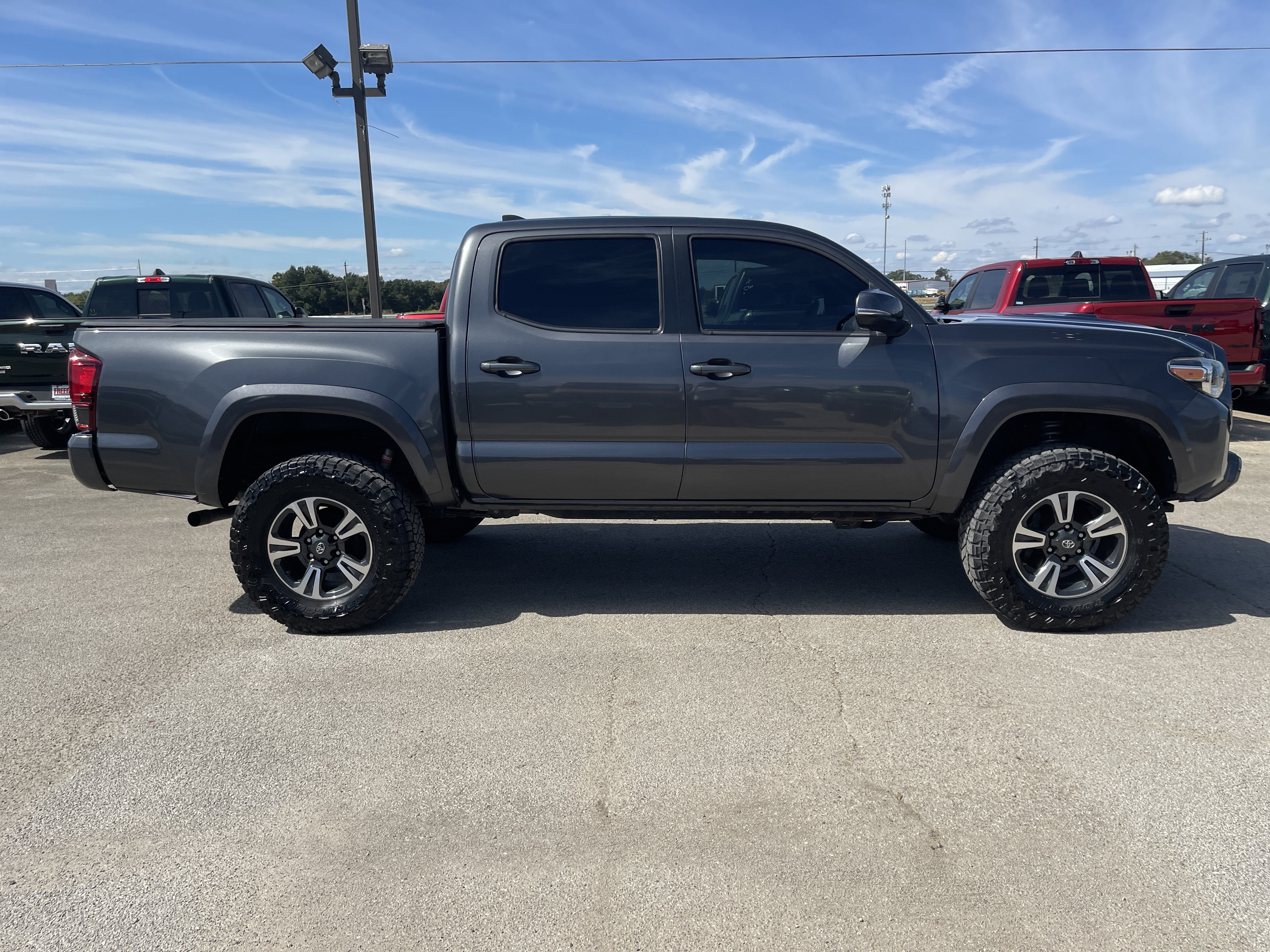 2019 Toyota Tacoma 4WD SR