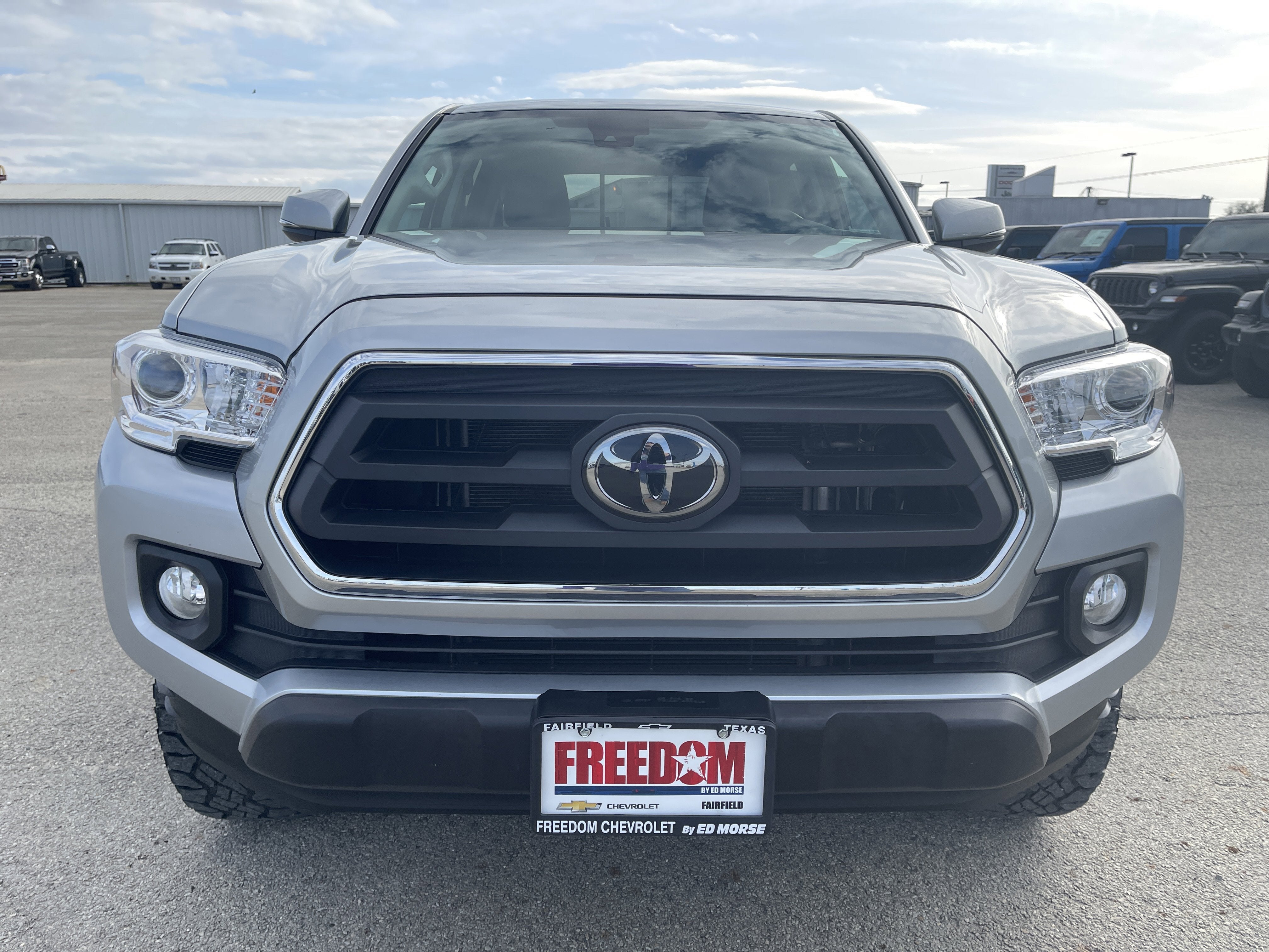 2023 Toyota Tacoma 4WD SR