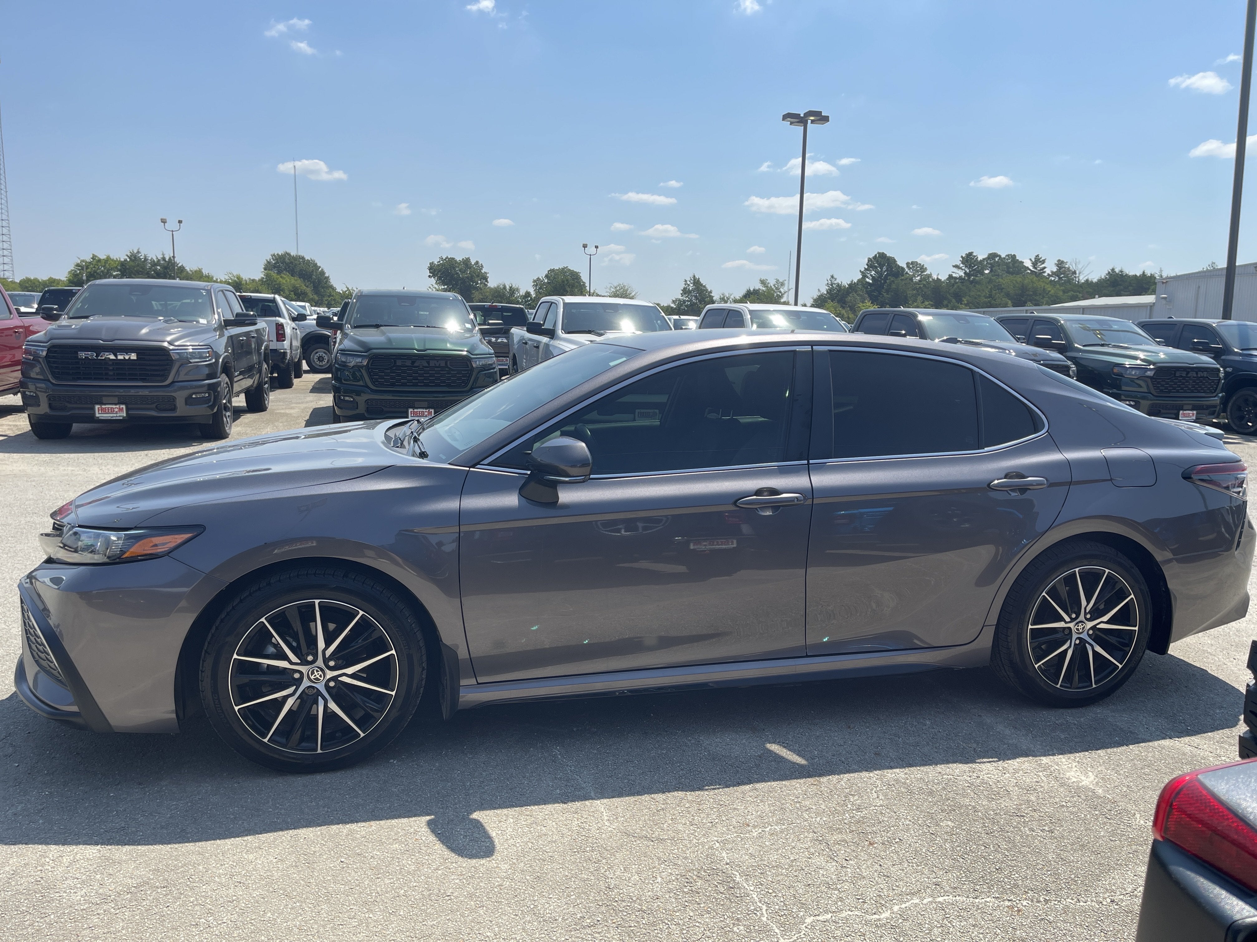 2024 Toyota Camry SE