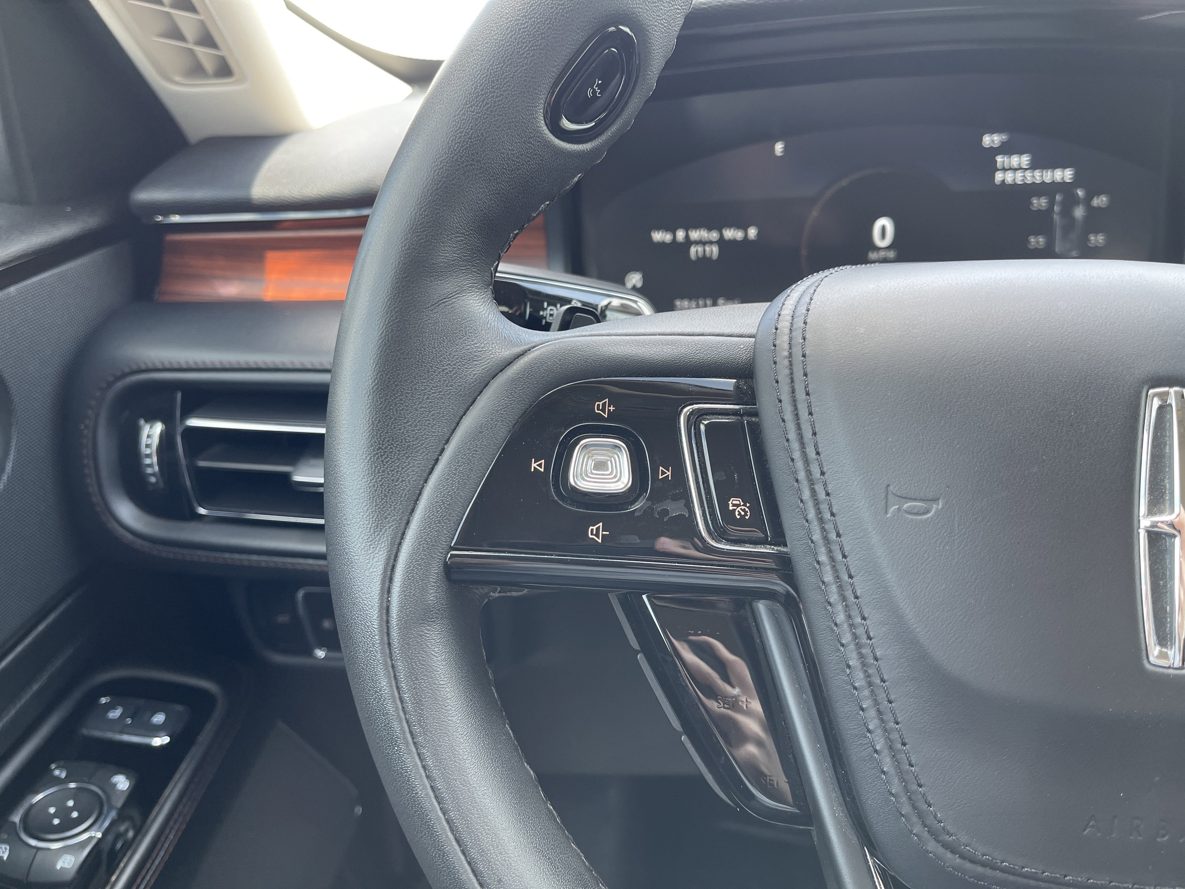 2024 Lincoln Aviator Reserve