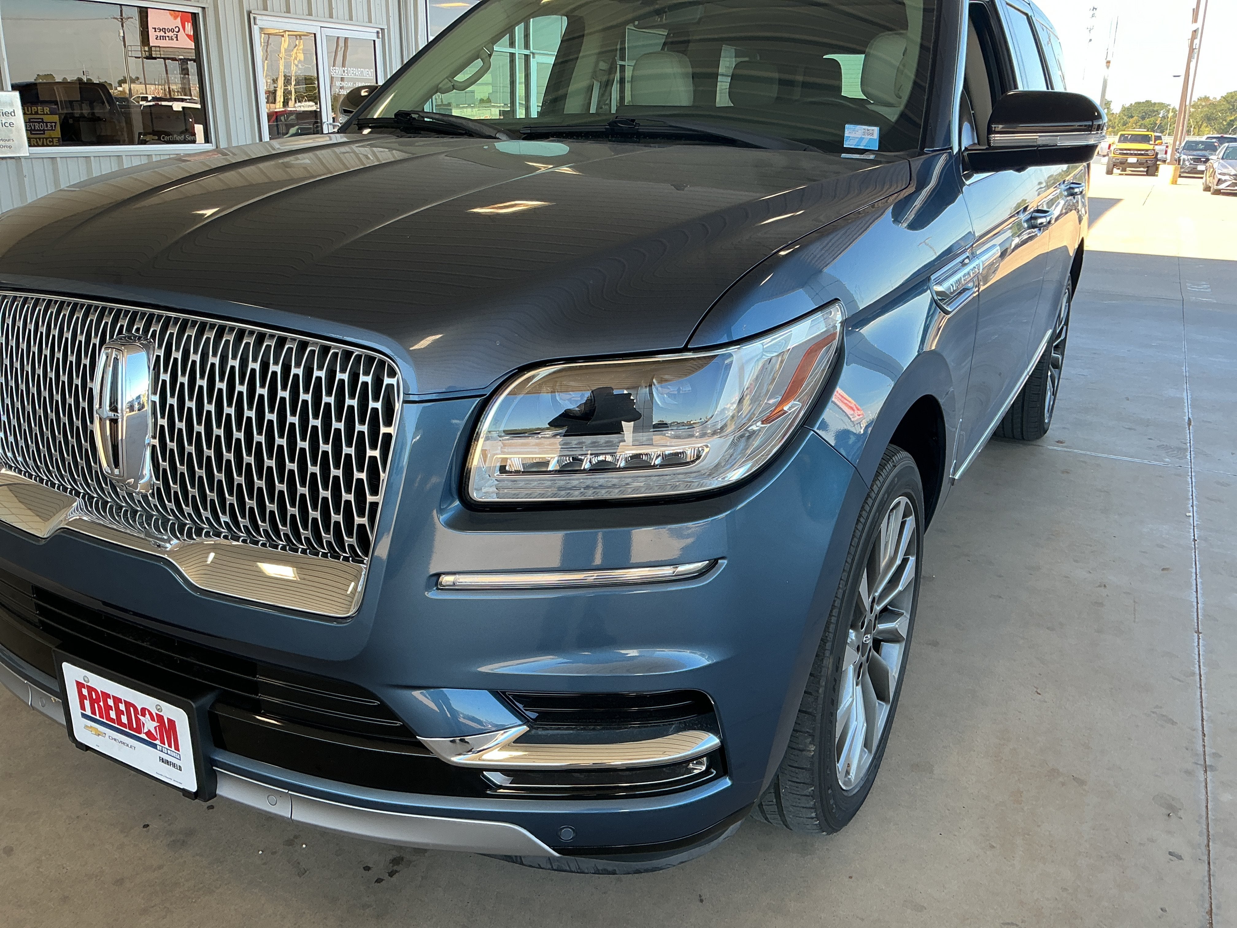 2019 Lincoln Navigator Select