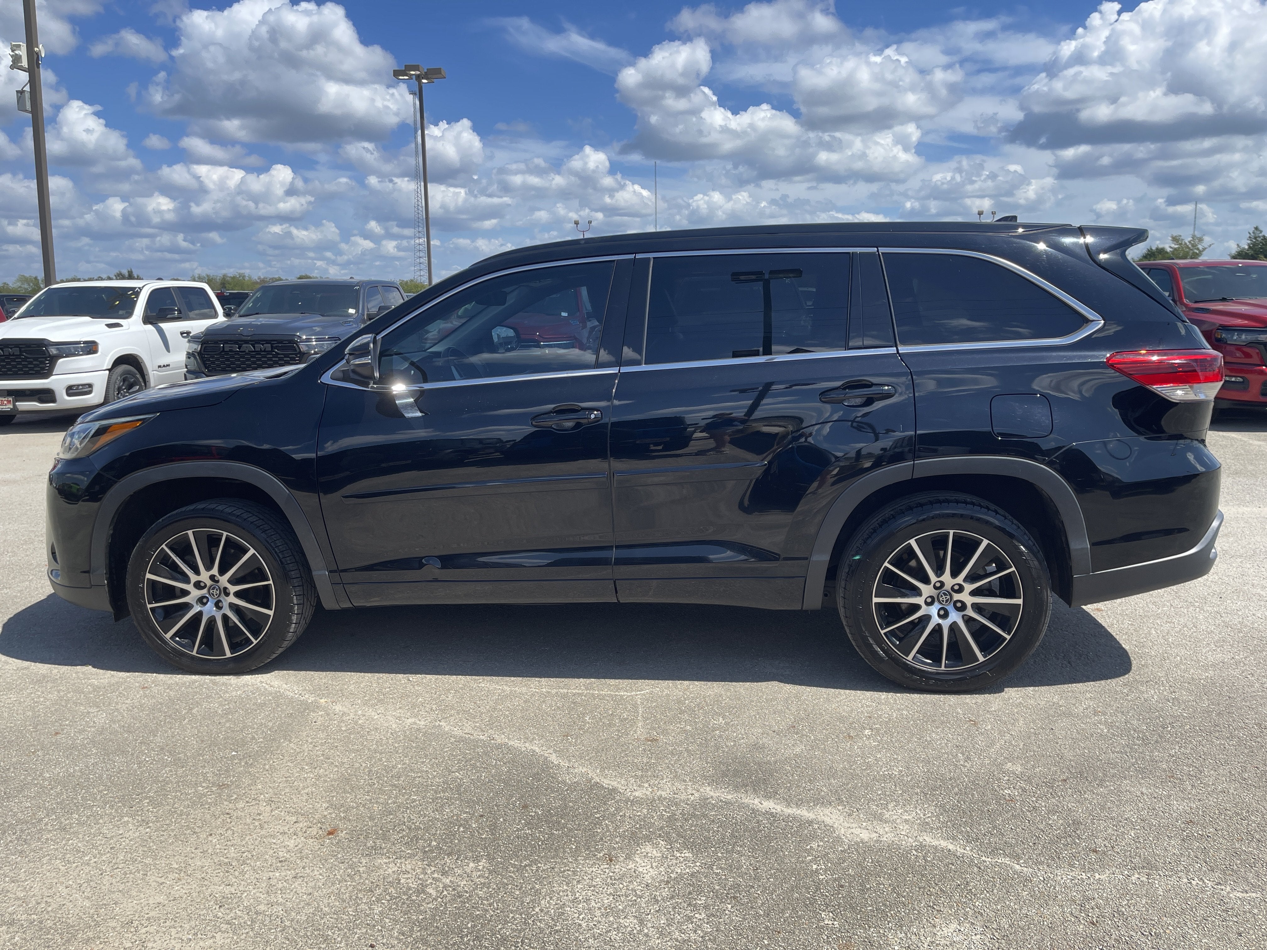 2018 Toyota Highlander SE