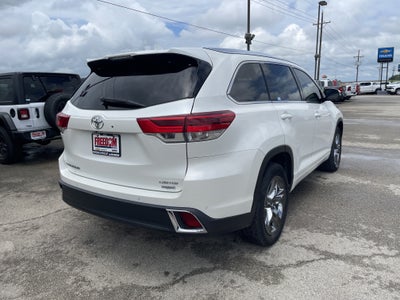 2017 Toyota Highlander Limited