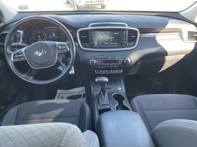 2020 Kia Sorento LX