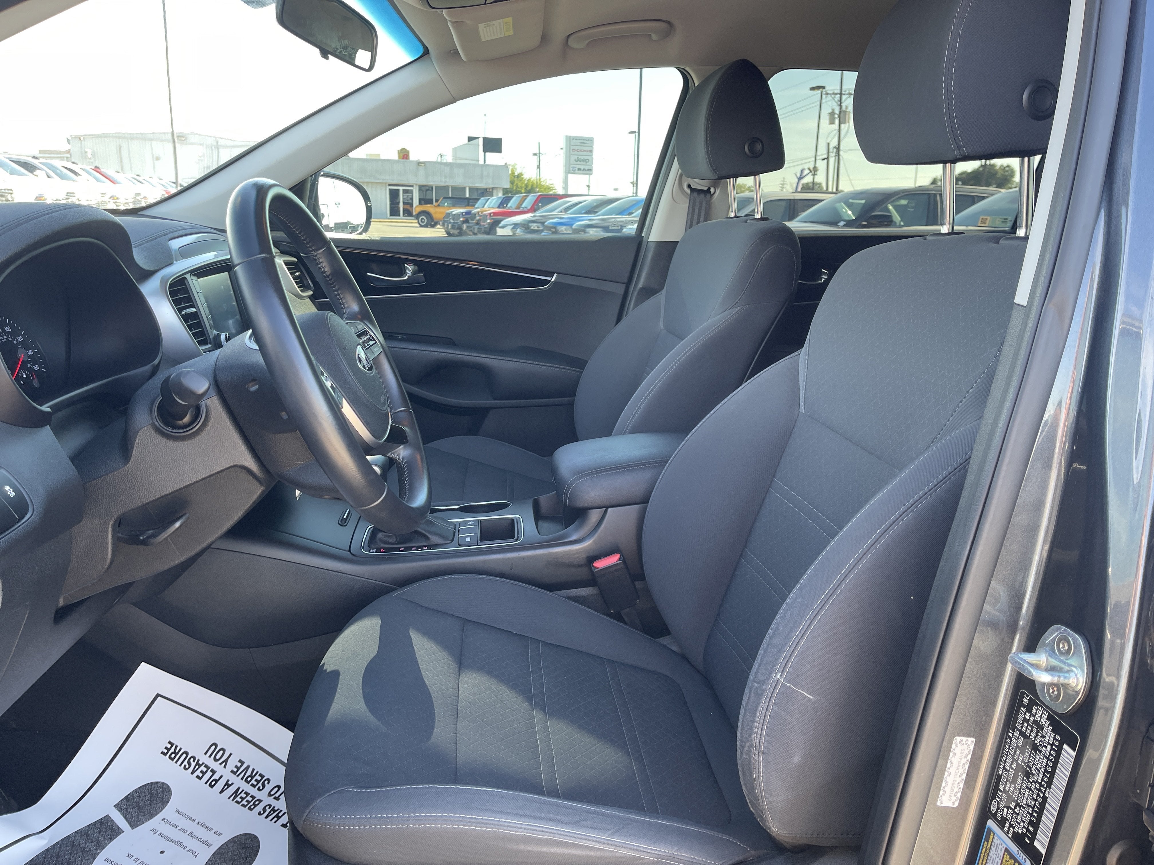 2020 Kia Sorento LX