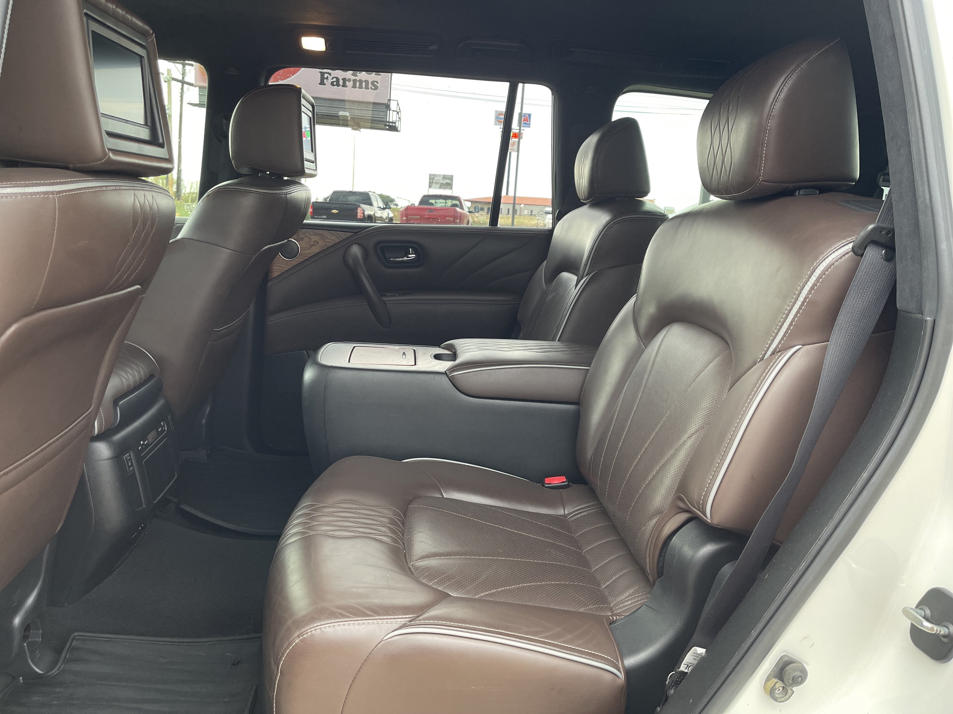 2017 INFINITI QX80 Limited