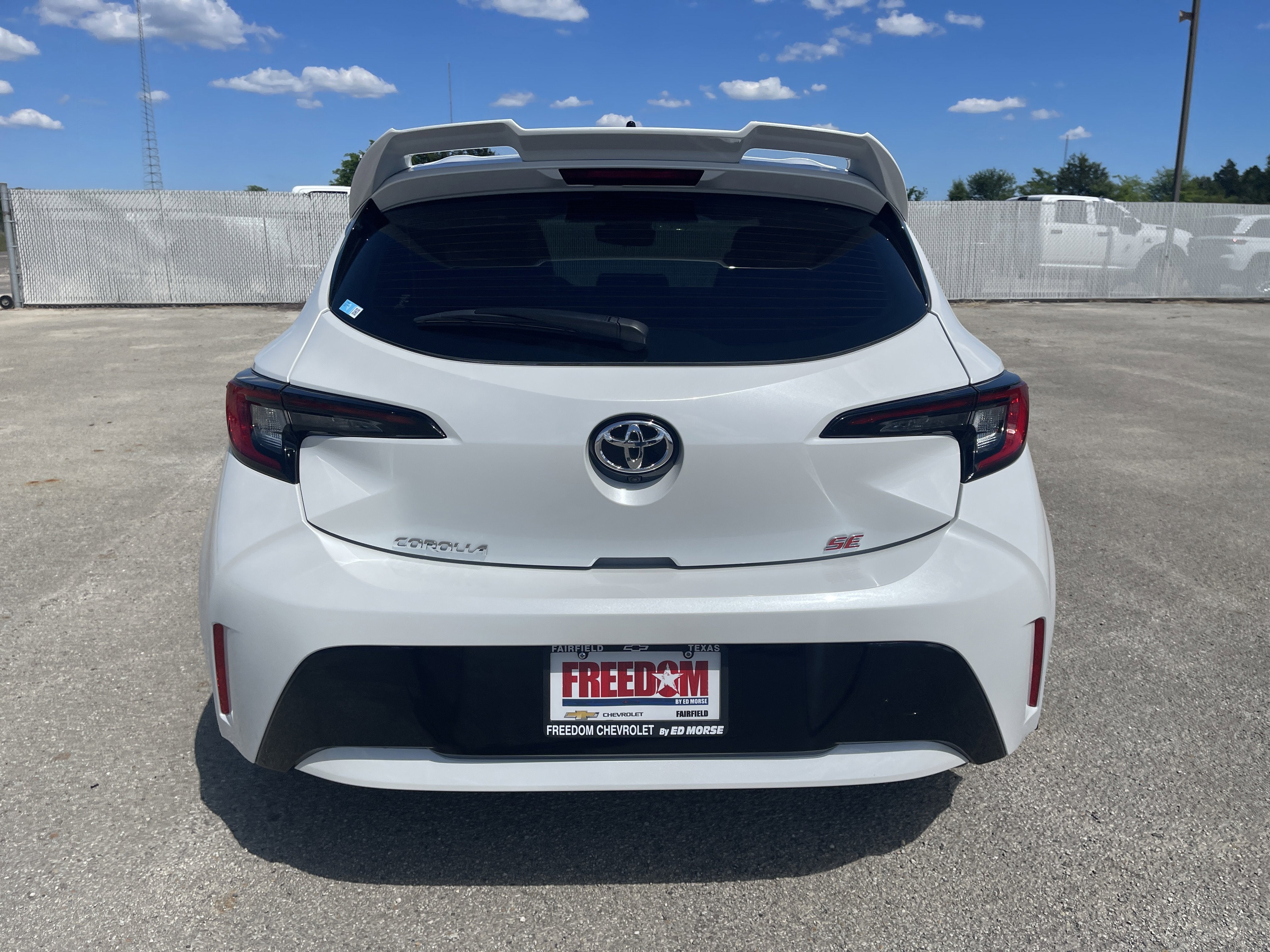 2026 Toyota Corolla Hatchback SE