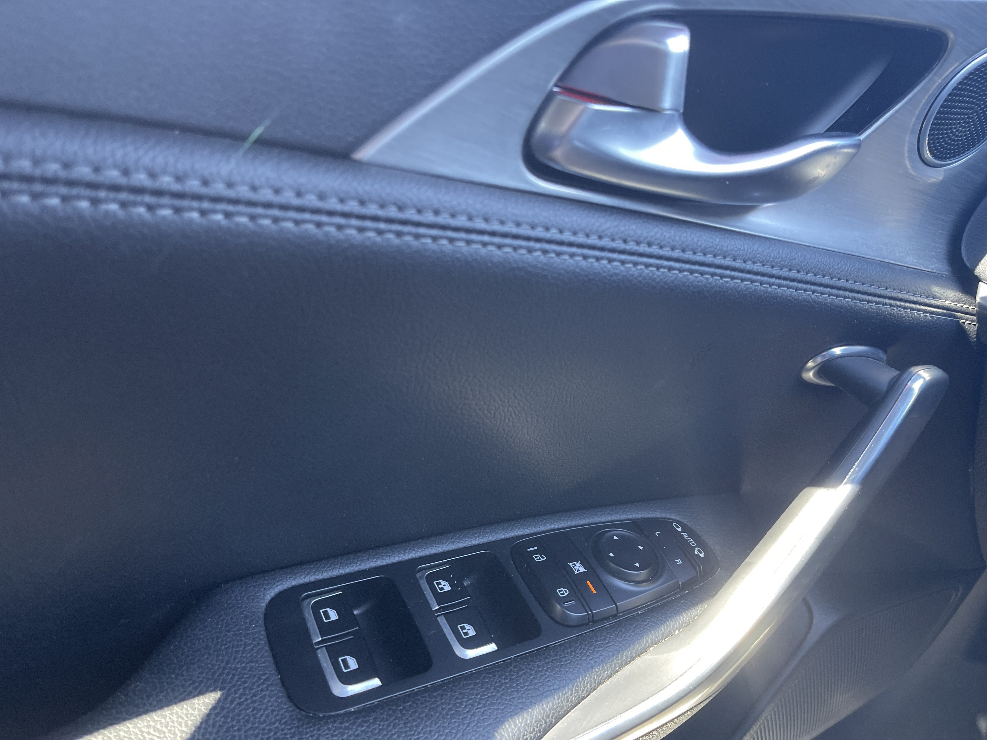 2022 Kia Stinger GT1