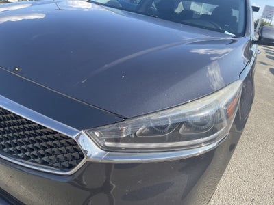 2017 Kia Cadenza Premium