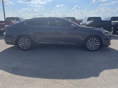 2017 Kia Cadenza Premium