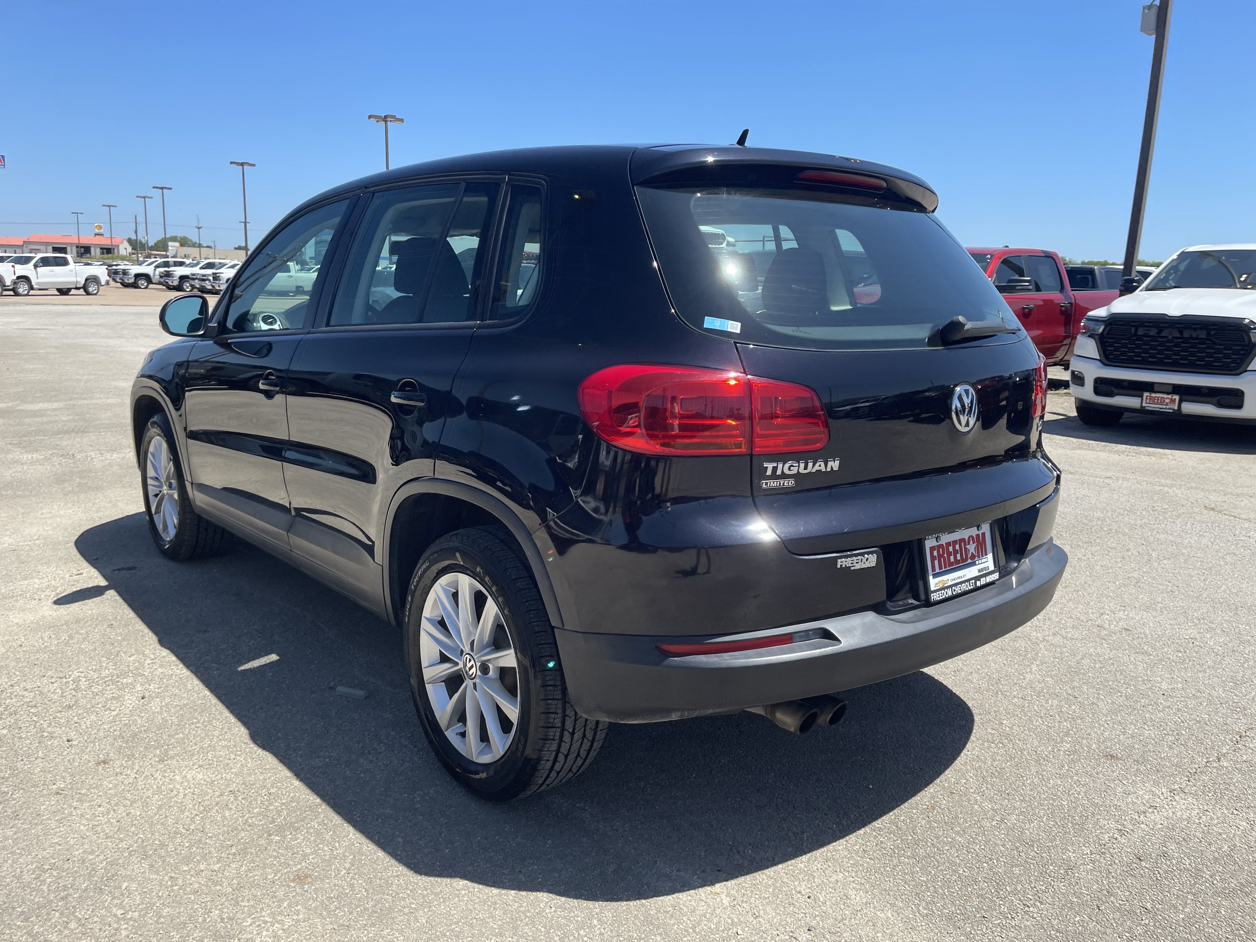 2017 Volkswagen Tiguan S